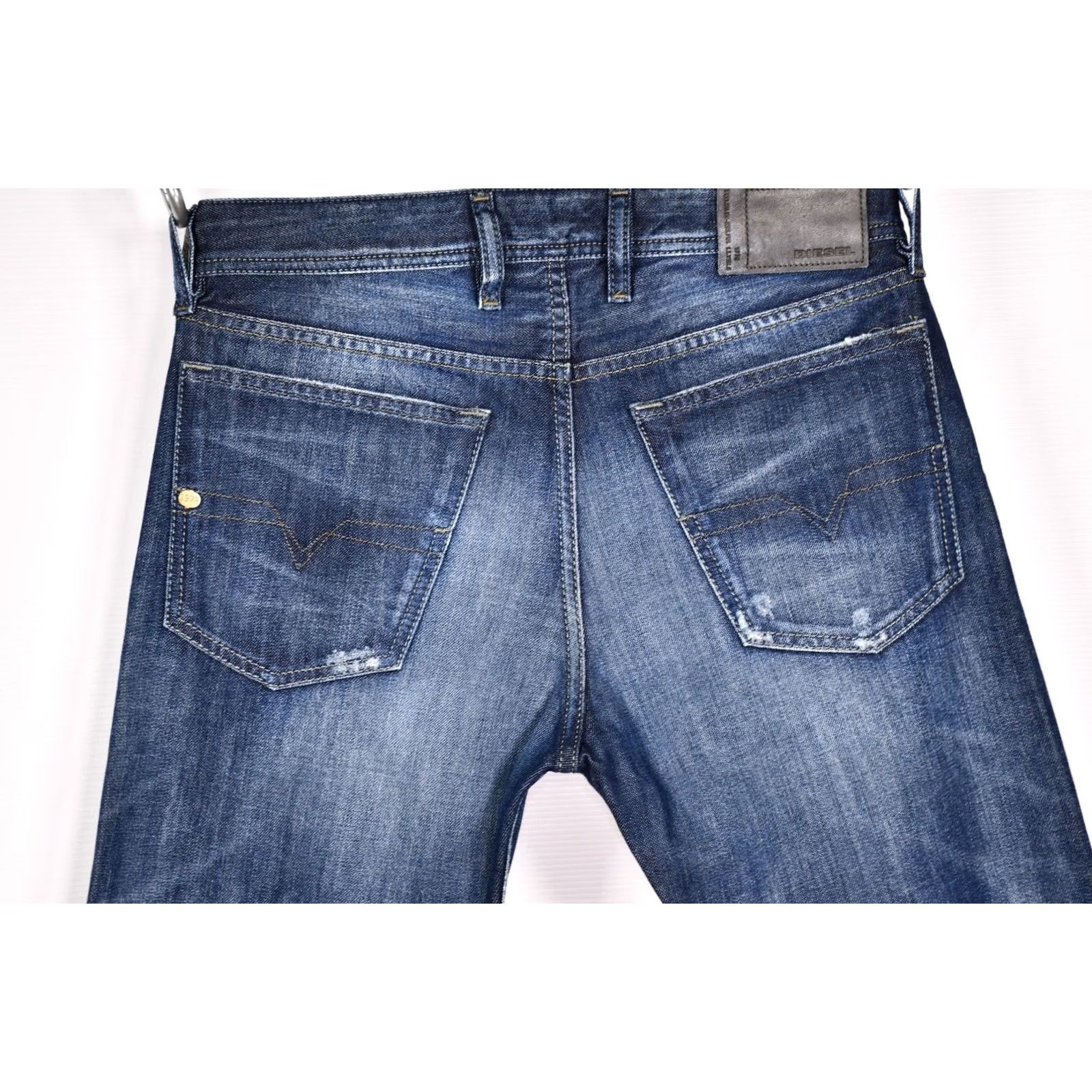 Diesel DIESEL Waykee 0837A Regular Straight Jeans Men Blue W30 L32 Size US 30 / EU 46 - 7 Thumbnail