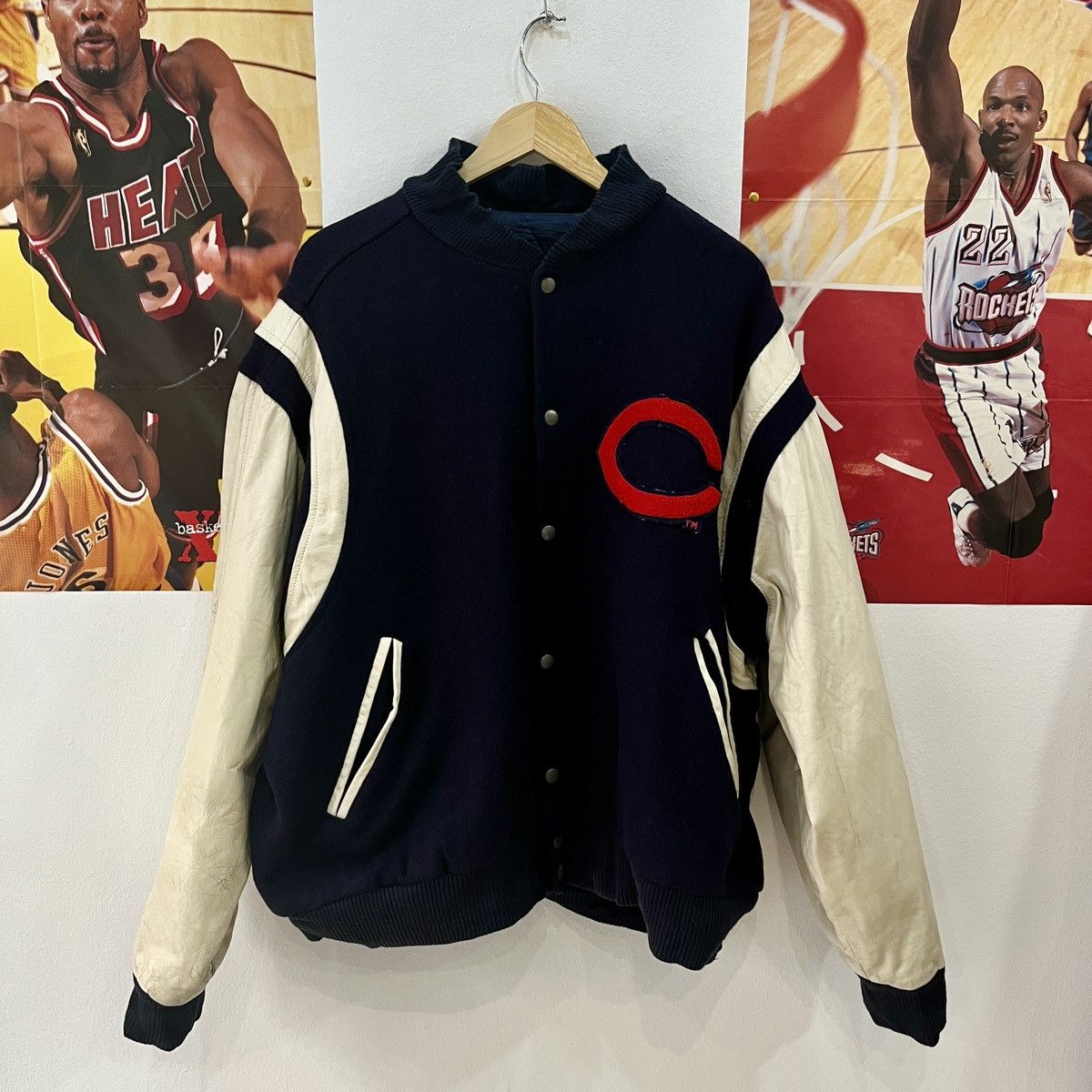 MLB × Starter × Vintage Vintage Cleveland Indians Identity INC 90’s Bomber Jacket Size US XL / EU 56 / 4 - 2 Thumbnail