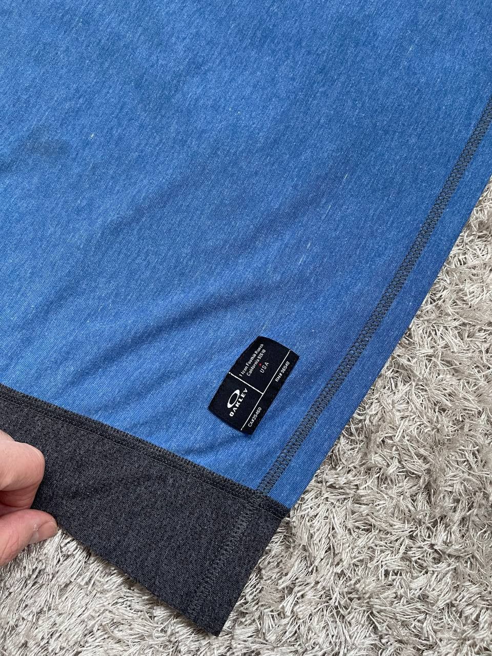 Oakley × Streetwear × Vintage vintage oakley logo tee 90s Size US L / EU 52-54 / 3 - 9 Thumbnail
