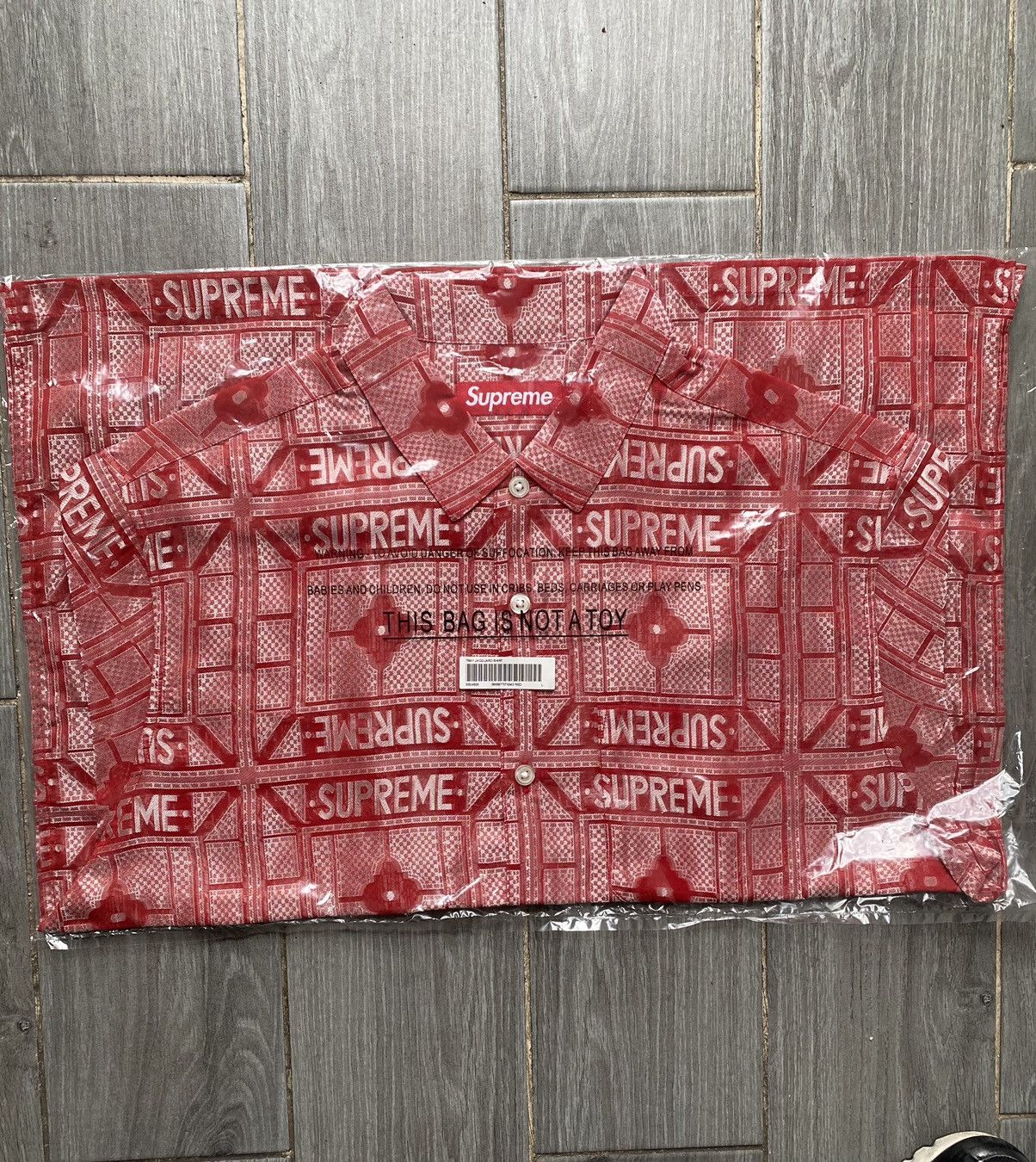 Supreme Supreme Tray Jacquard S/S Shirt size Large Size US L / EU 52-54 / 3 - 5 Thumbnail