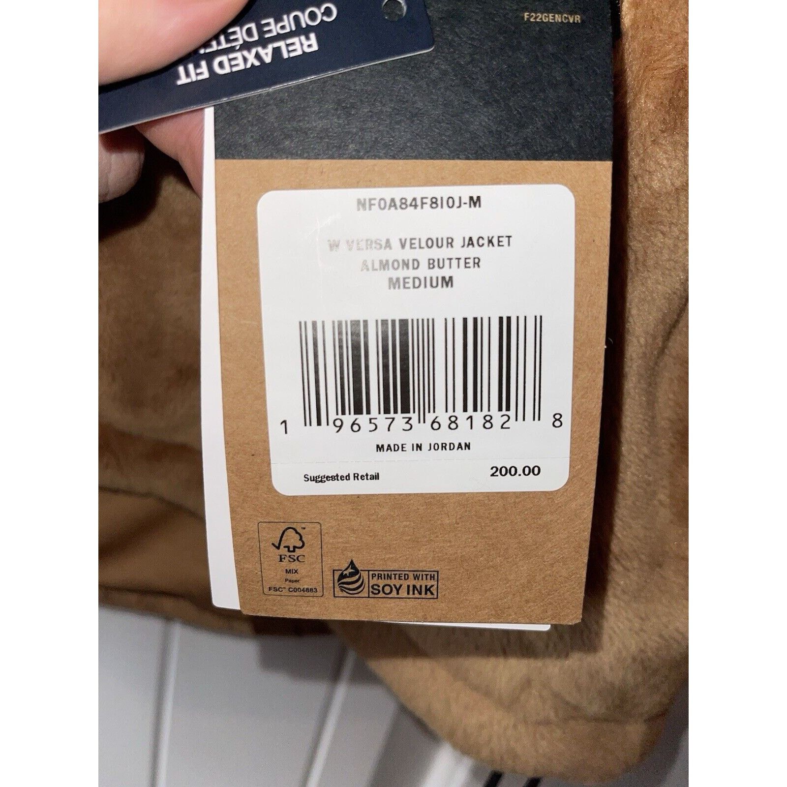 The North Face NWT NORTHFACE wmns VERSA VELOUR JACKET ALMOND BUTTER MEDIUM Size M / US 6-8 / IT 42-44 - 2 Thumbnail
