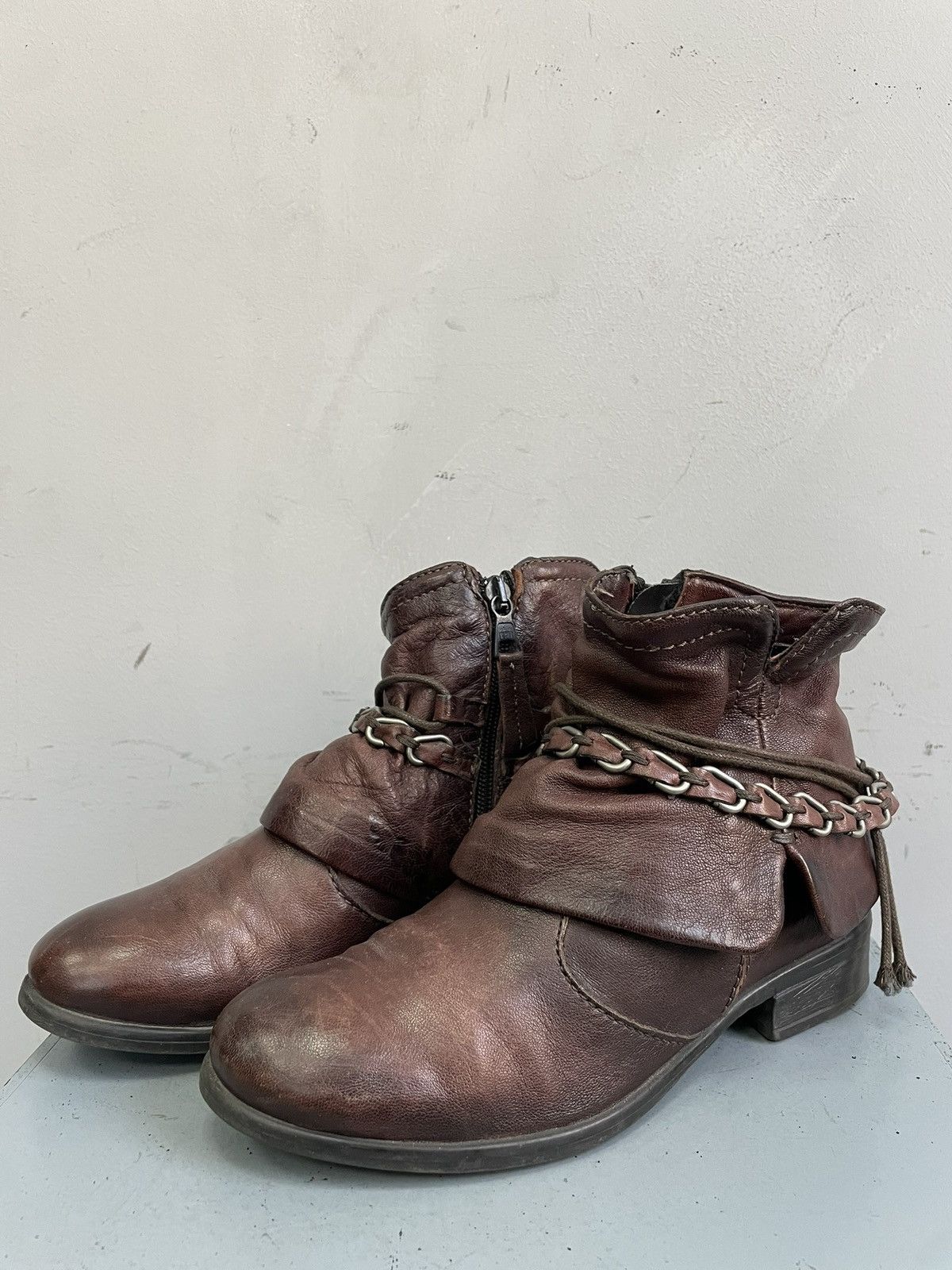 A.S.98 Red women’s boots chain vintage retro avant garde A.S. 98 Size US 6 / IT 36 - 5 Thumbnail