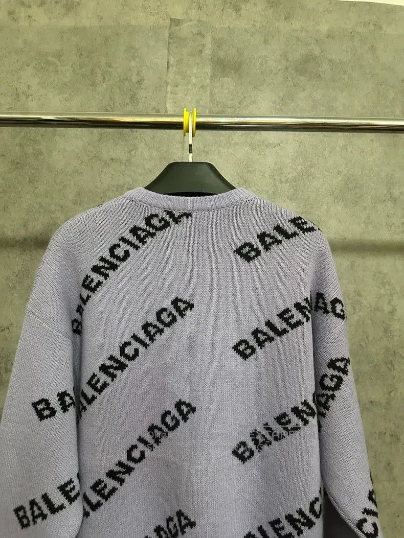 Balenciaga Balenciaga Logo All-Over Print Knit Sweater Lavender XS. Size US XS / EU 42 / 0 - 5 Thumbnail