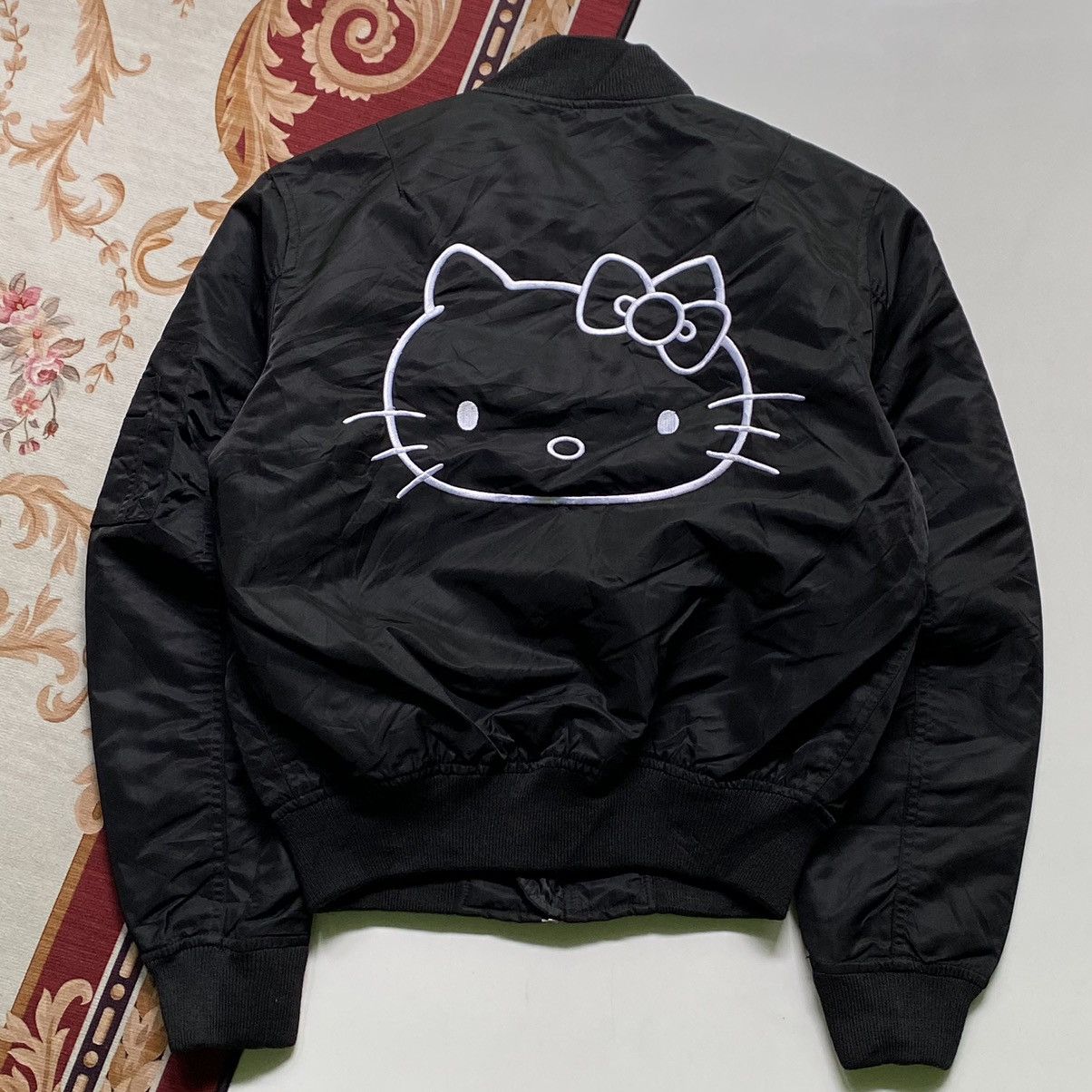 Anime × Cartoon Network × Japanese Brand RARE ❤️‍🔥VTG SANRIO HELLO KITTY BOMBER JACKET Size US M / EU 48-50 / 2 - 1 Thumbnail