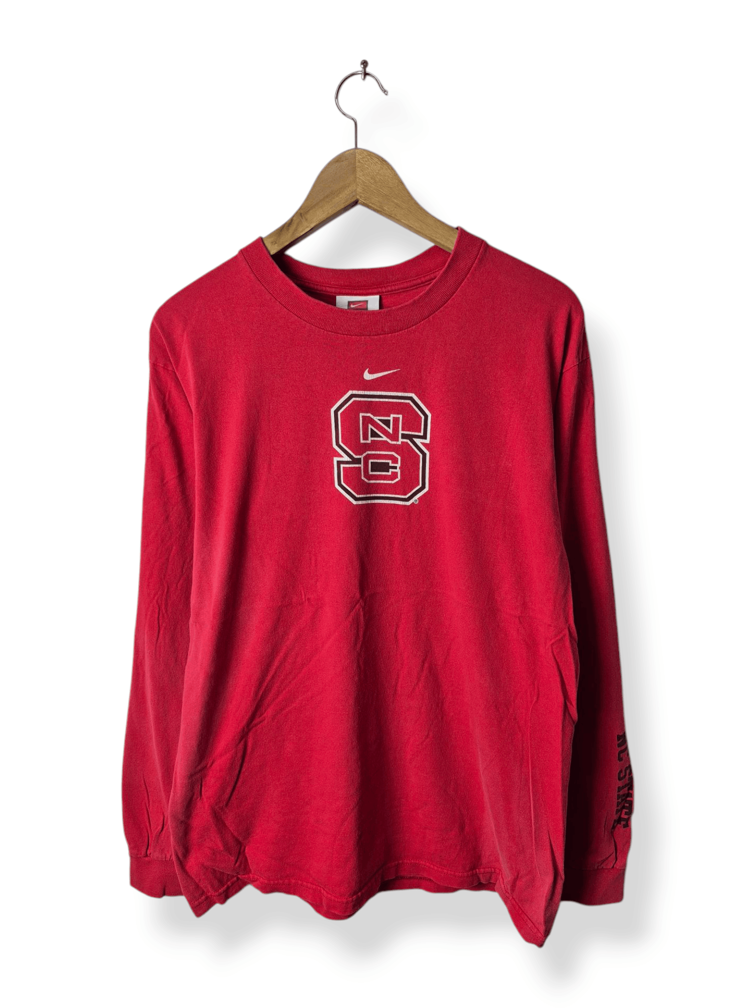 Nike 🔥Nike NC State Center Swoosh Longsleeves Tee Size US S / EU 44-46 / 1 - 1 Thumbnail