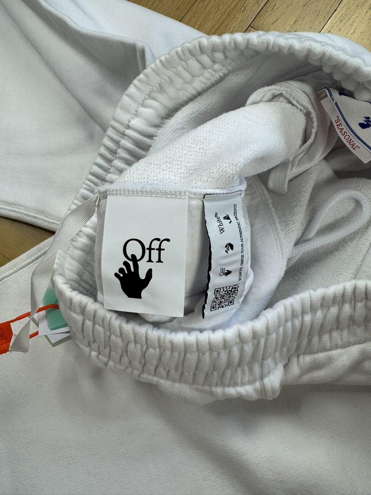 Off-White OFF-WHITE CARAVAGGIO ARROWS WHITE SWEATPANTS Size US 34 / EU 50 - 10 Thumbnail