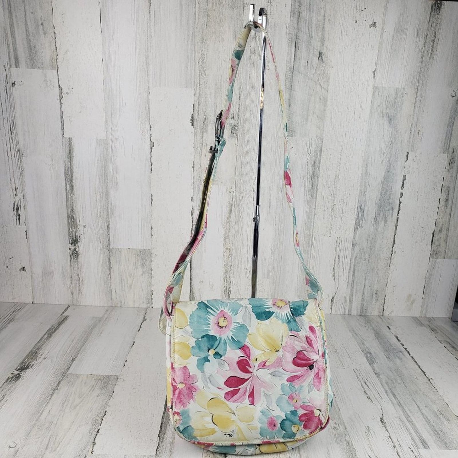 Other Viva of California Crossbody White Multicolored Floral Purse Size ONE SIZE - 2 Thumbnail