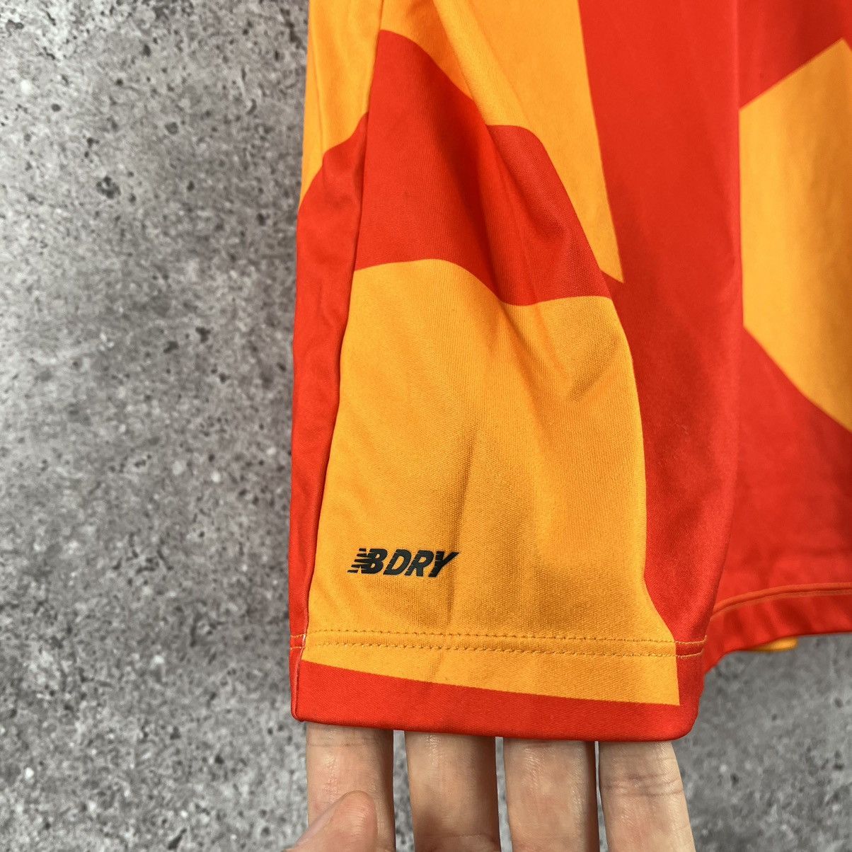 New Balance New Balance Cricket Birmingham Phoenix 2022/2023 Home Jersey Size US M / EU 48-50 / 2 - 5 Thumbnail
