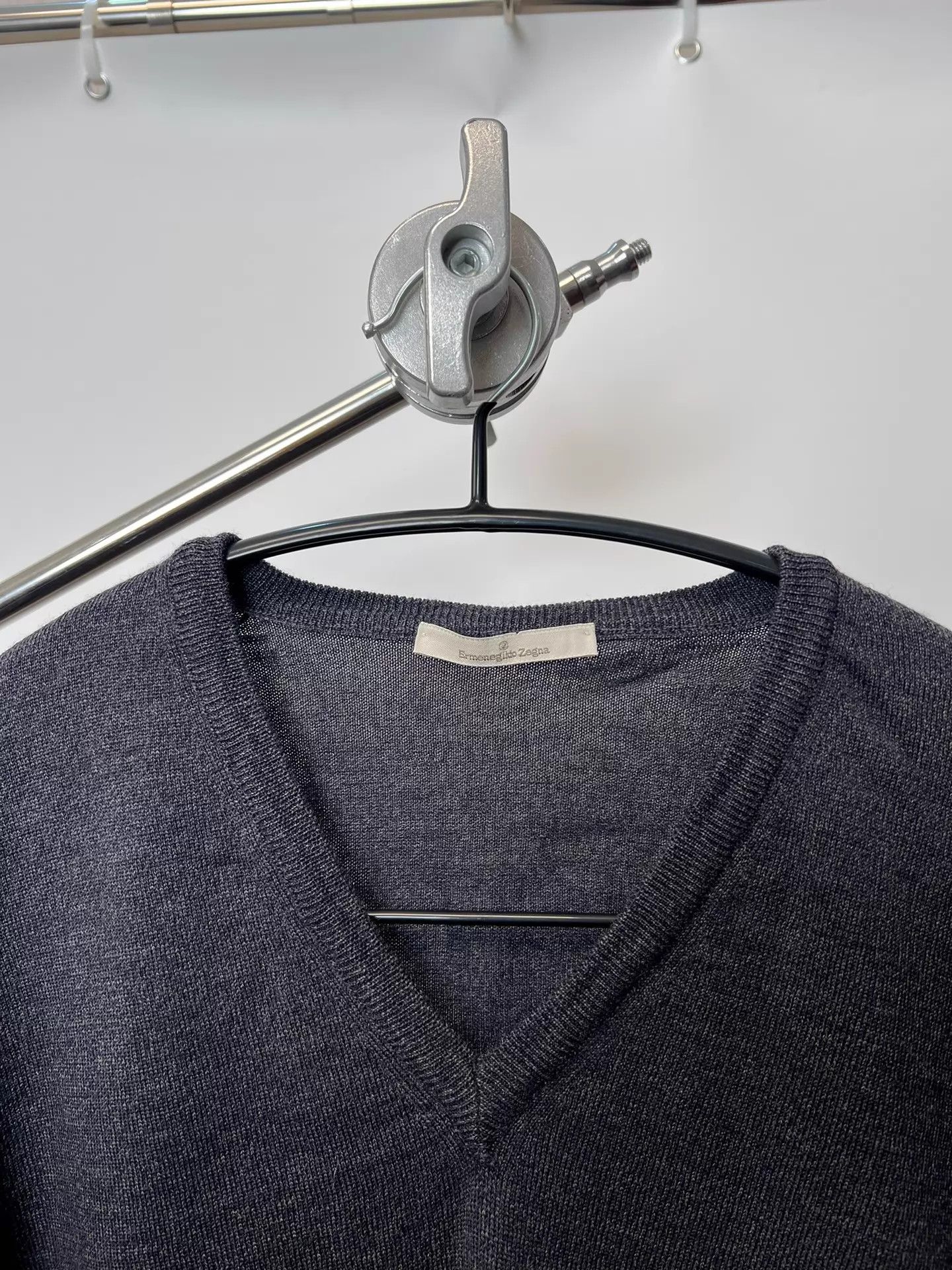 Ermenegildo Zegna Ermenegildo Zegna Wool V-neck Sweater Old Money Yarn Detail Size US L / EU 52-54 / 3 - 3 Thumbnail