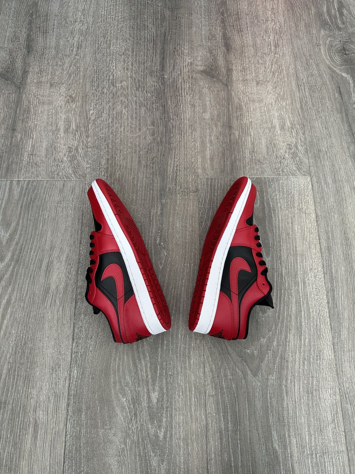 Nike Nike Air Jordan 1 Low “Reverse Bred” 2020 Men’s Size 10 Size US 10 / EU 43 - 2 Thumbnail