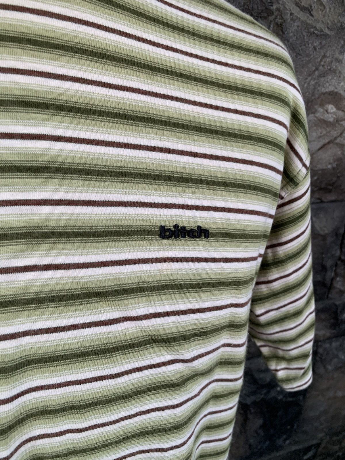 Vintage Vintage 90s Bitch Skateboards T shirt Size US L / EU 52-54 / 3 - 4 Thumbnail