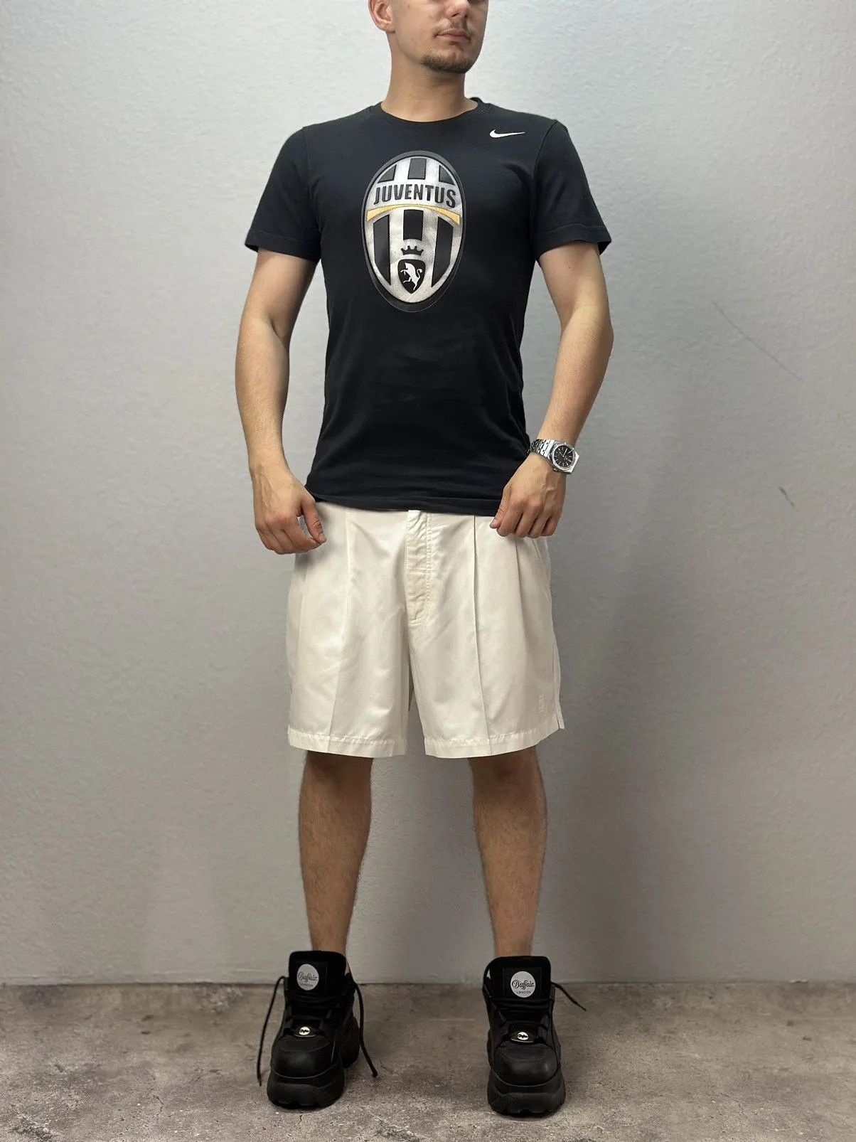 Nike Vintage Jersey Juventus nike black Ronaldo Soccer T-shirt Size US S / EU 44-46 / 1 - 3 Thumbnail