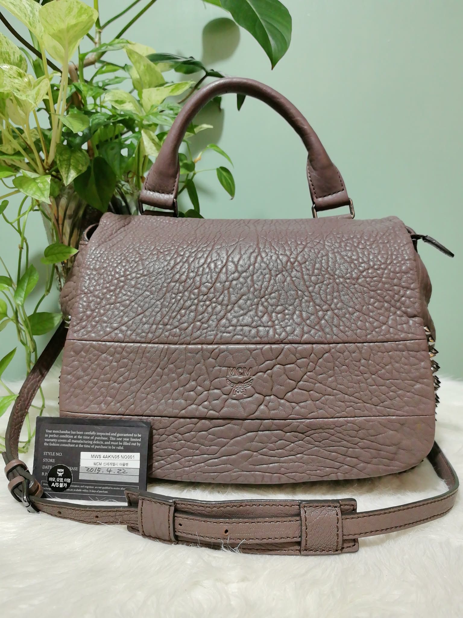 MCM MCM 2way leather flapbag taupe leather Size ONE SIZE - 1 Thumbnail
