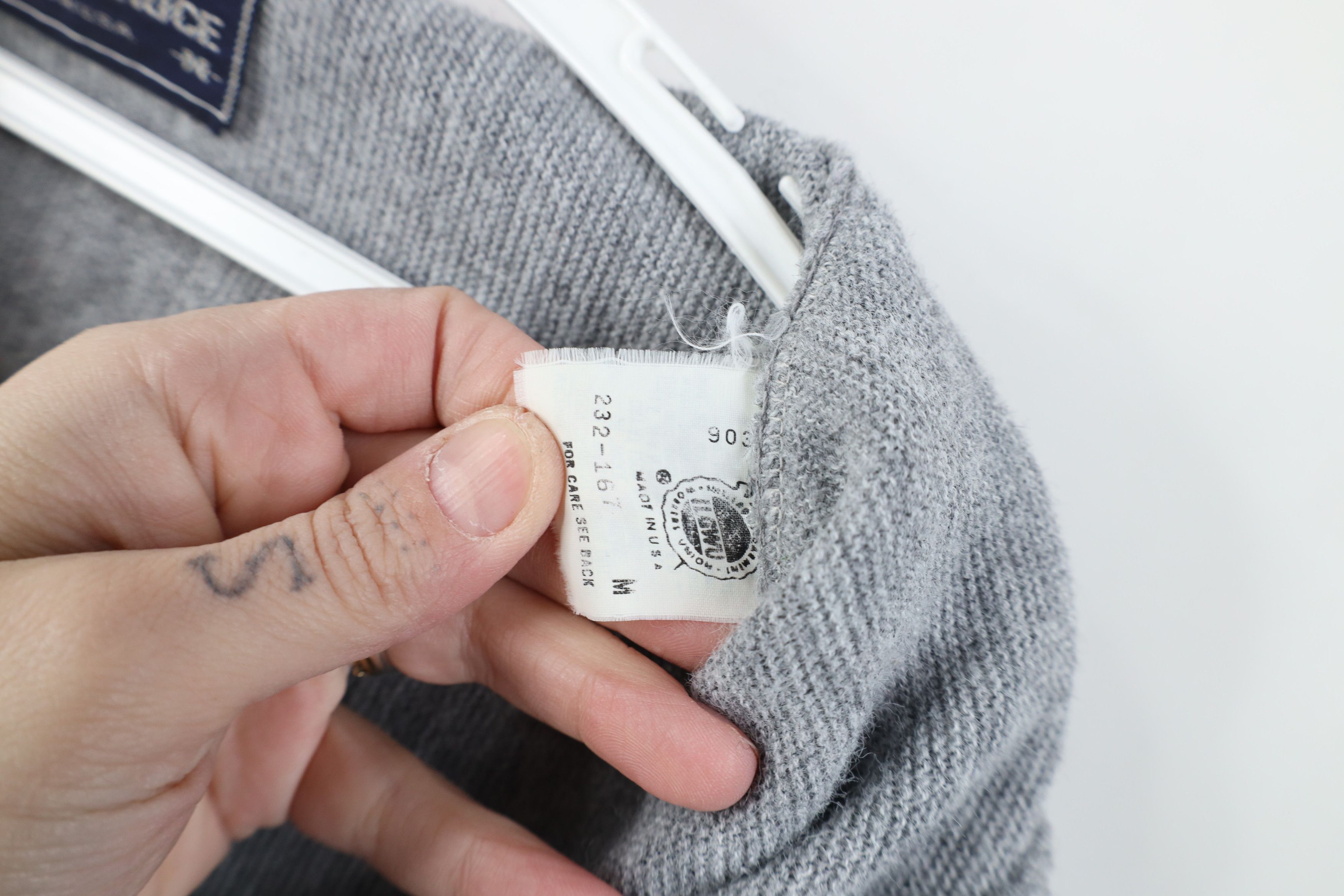 Vintage Vintage 70s Streetwear Cobain Knit Cardigan Sweater Gray USA Size US M / EU 48-50 / 2 - 7 Thumbnail