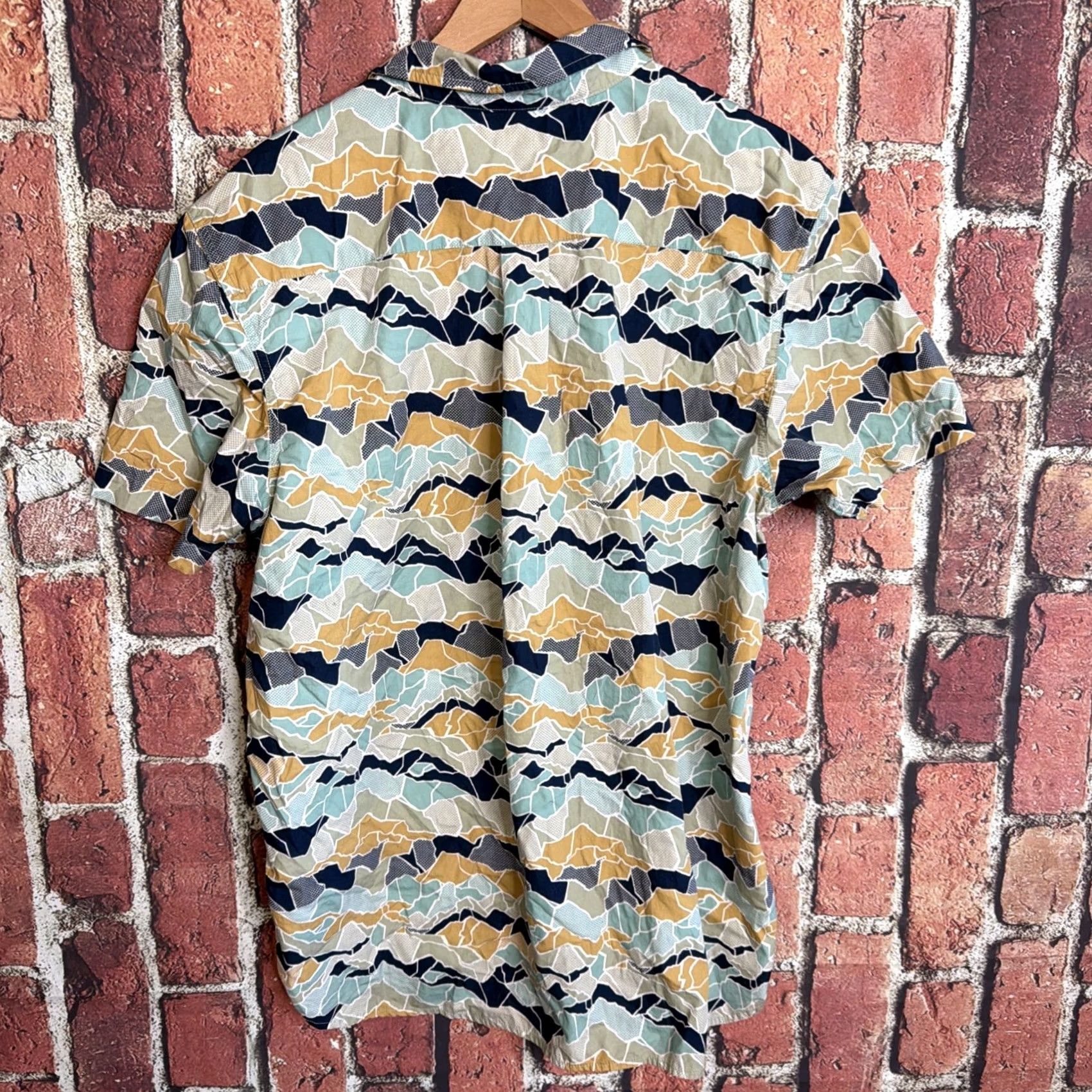 The North Face The North Face Shirt XL Button-Up Short Sleeve Men Multicolor Cotton Size US XL / EU 56 / 4 - 3 Thumbnail