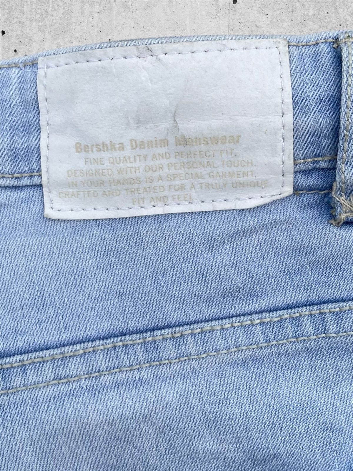 Bershka × Jean 🔥 Bershka Light Blue Distressed Denim W36 🔥 Size US 36 / EU 52 - 12 Thumbnail