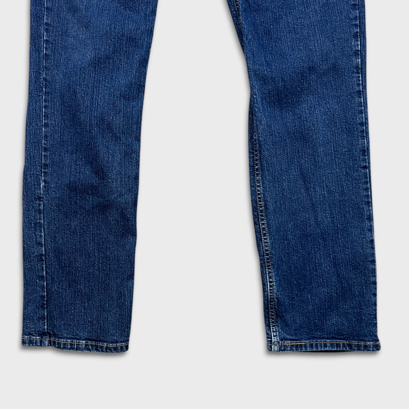 Levi's × Vintage Levi's 514 Jeans 32x30 Blue Slim Straight Fit Mid Rise Denim Size US 36 / EU 52 - 4 Thumbnail