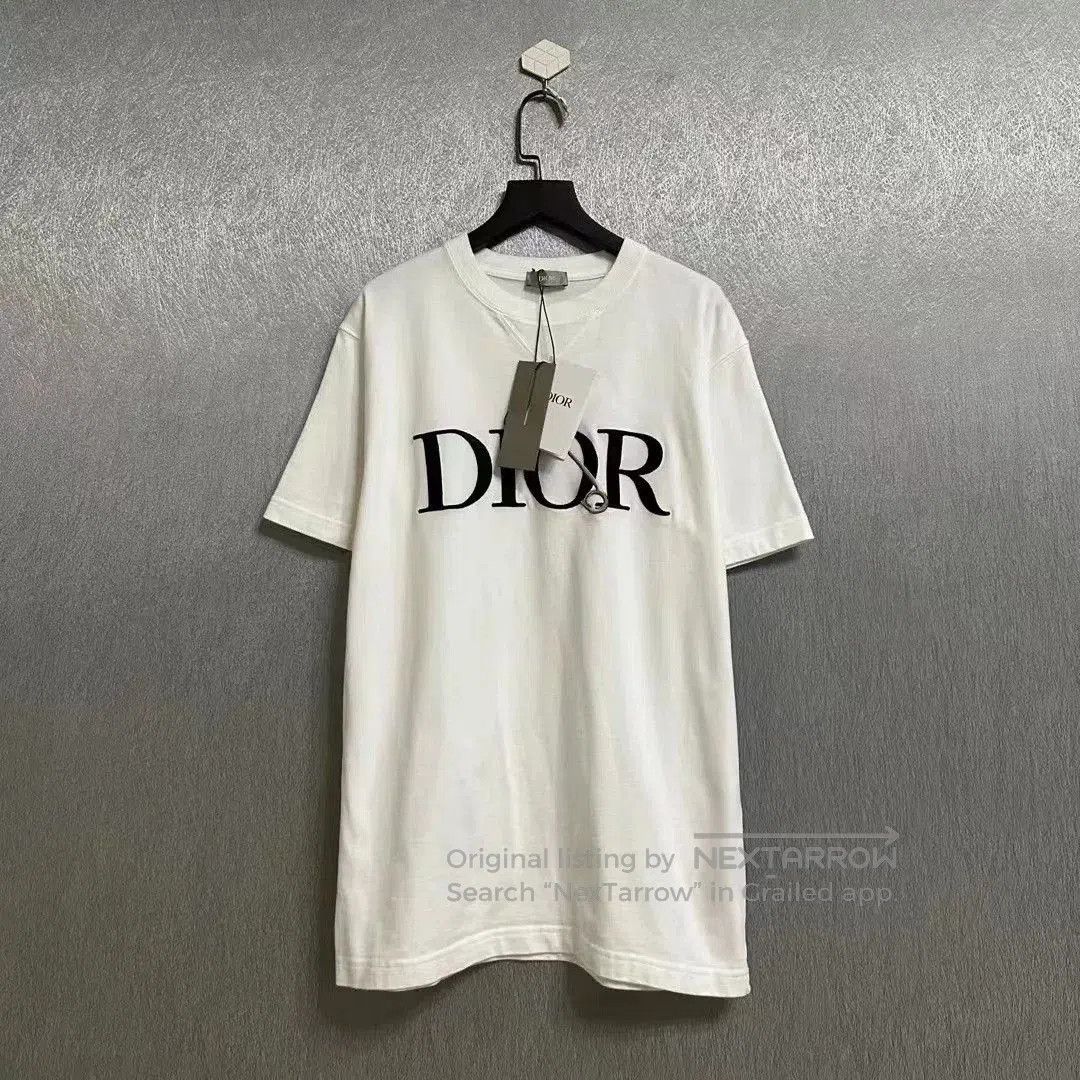 Dior dior embroidered logo short sleeve shirt. Size US S / EU 44-46 / 1 - 1 Thumbnail