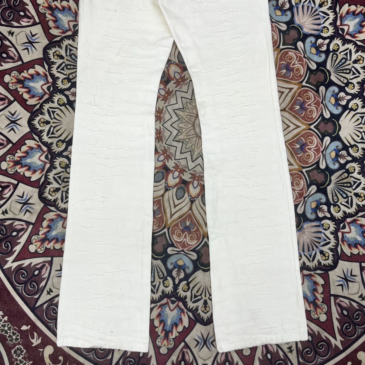 L7 Real Hip L7 REAL HIP DISTINCTIVE RIP AND REPAIR DESIGN FLARE JEANS Size US 32 / EU 48 - 15 Thumbnail