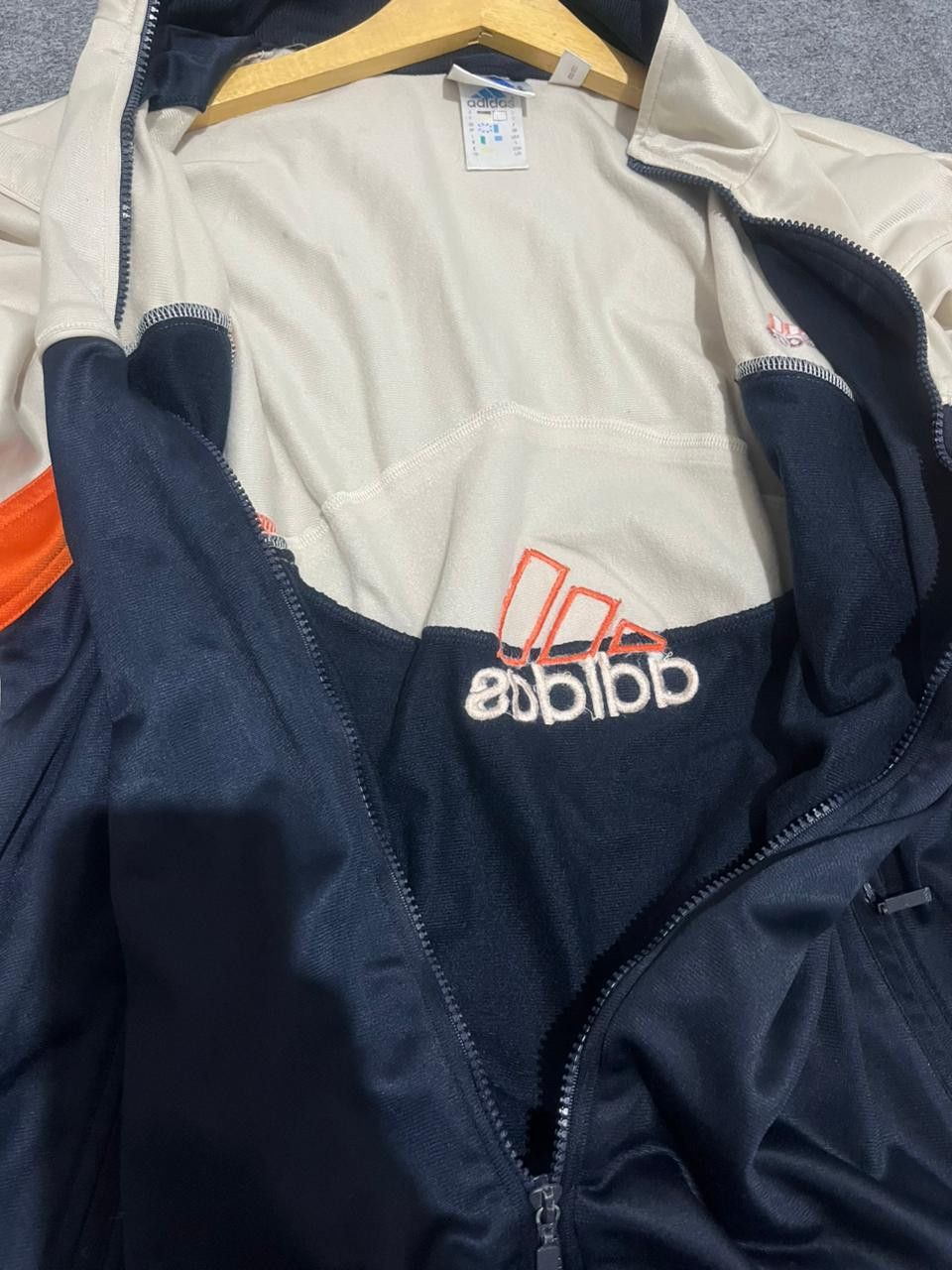 Adidas Jaket Track Adidas Vintage 2002 Size US XL / EU 56 / 4 - 7 Thumbnail