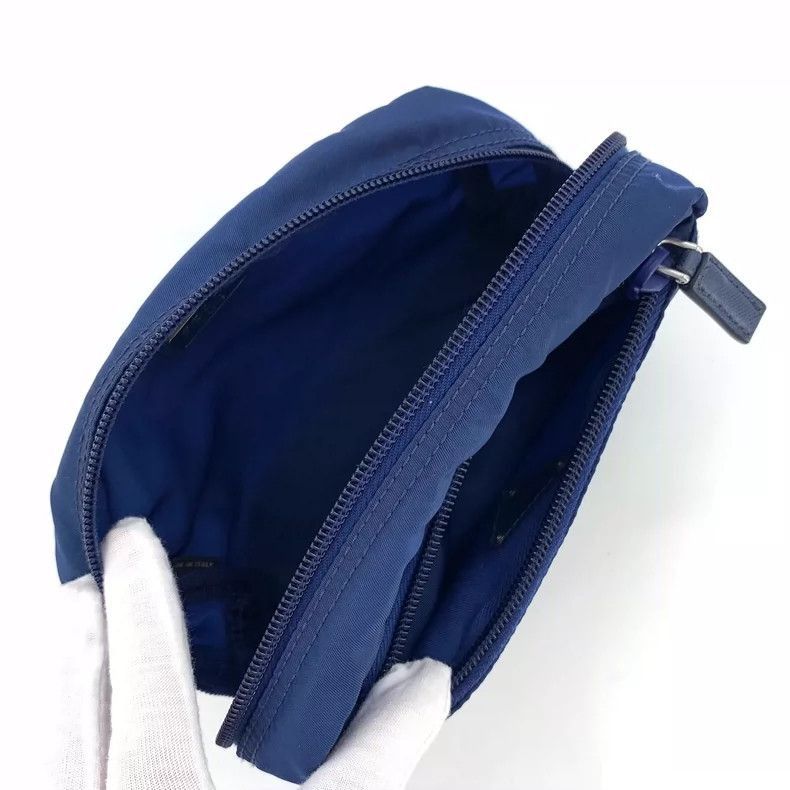 Prada Prada Deep Blue Triangle Zip Cosmetic Bag -2505 Size ONE SIZE - 5 Thumbnail