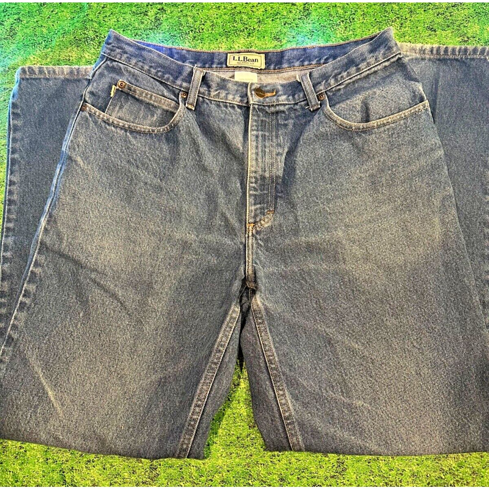 L.L. Bean LL Beans Relaxed Fit Denim Jeans 34x32 Medium Wash Vintage Size US 34 / EU 50 - 1 Thumbnail
