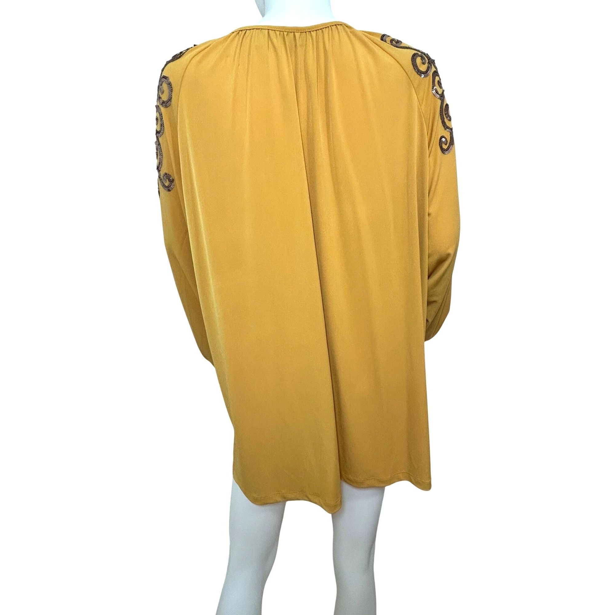 Other Susan Graver Tunic Top Yellow XL Sequined Shoulders Round Ne Size XL / US 12-14 / IT 48-50 - 3 Thumbnail