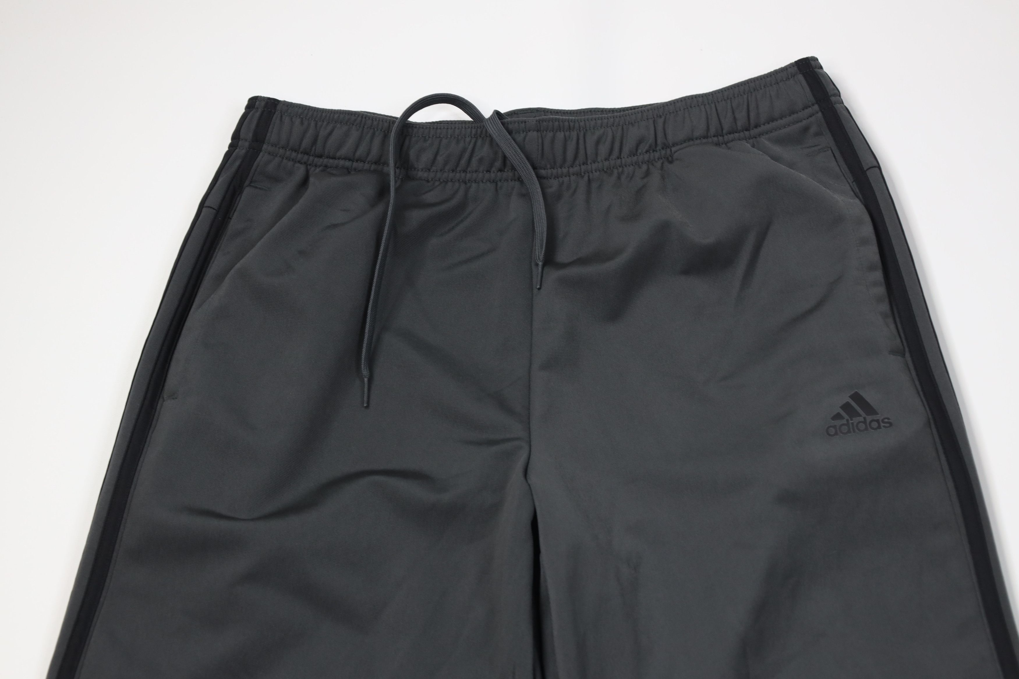 Adidas Y2K Adidas Spell Out Striped Wide Leg Sweatpants Pants Gray Size US 36 / EU 52 - 2 Thumbnail