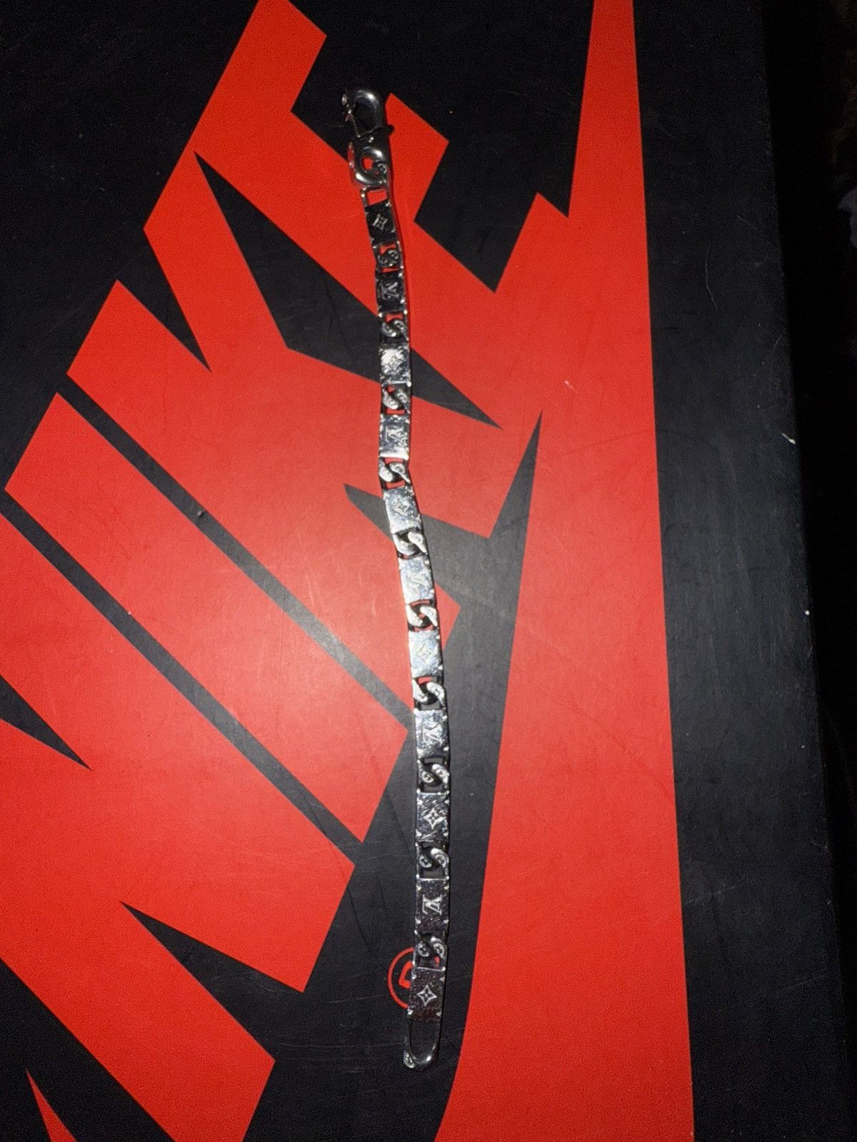 Louis Vuitton Louis Vuitton bracelet Size ONE SIZE - 4 Thumbnail