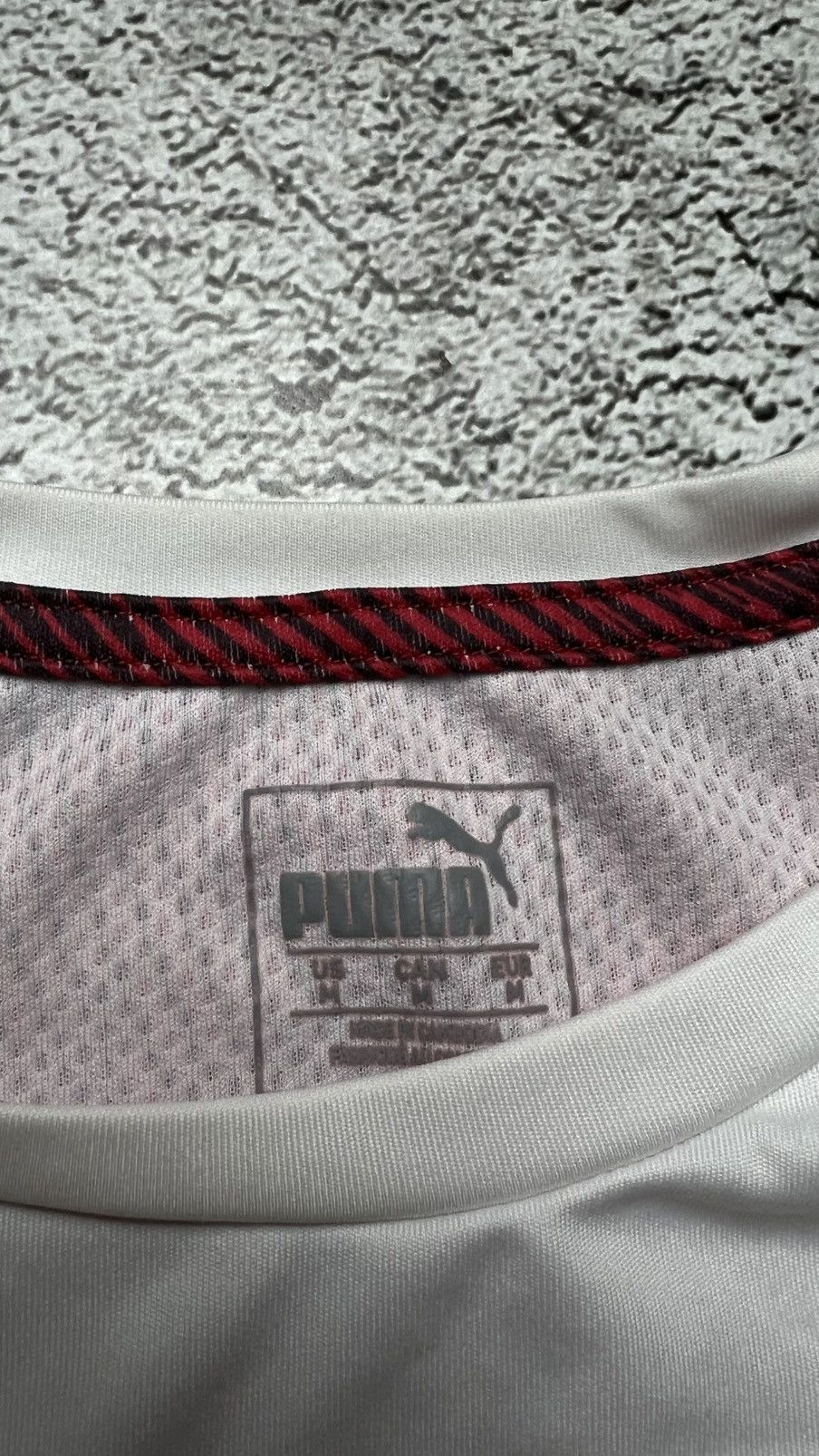 Puma 2019-2020 ACM Milan puma jersey Size US M / EU 48-50 / 2 - 4 Thumbnail