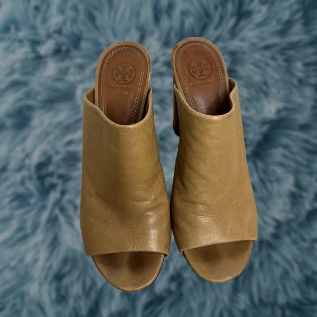 Tory Burch VINTAGE? No. Tory Burch Raya Mold? (Cannot). Size US 9 / IT 39 - 1 Thumbnail