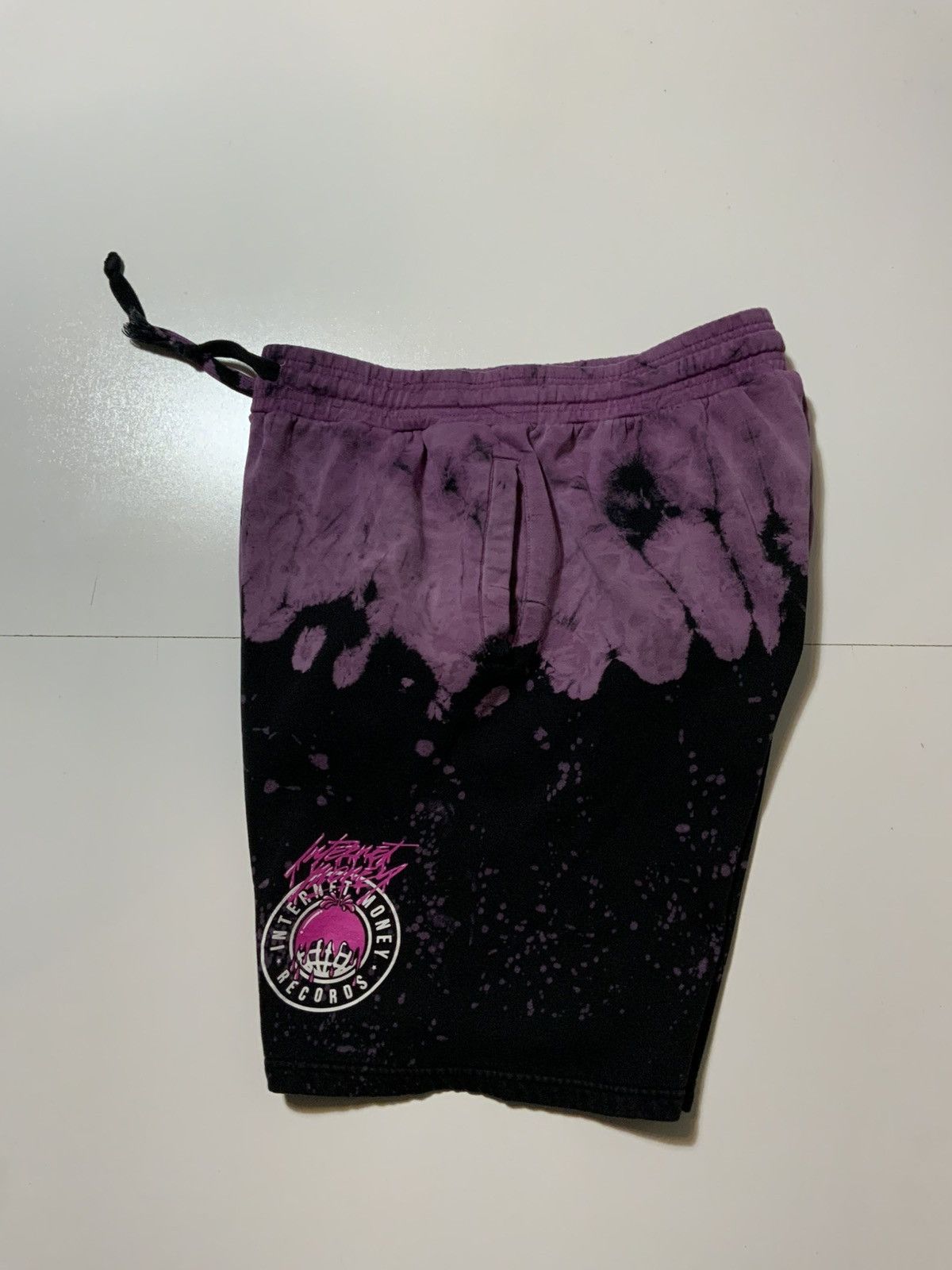 Other Internet Money Records Tie Dye Fleece Graphic Sweat Shorts Size US 34 / EU 50 - 2 Thumbnail