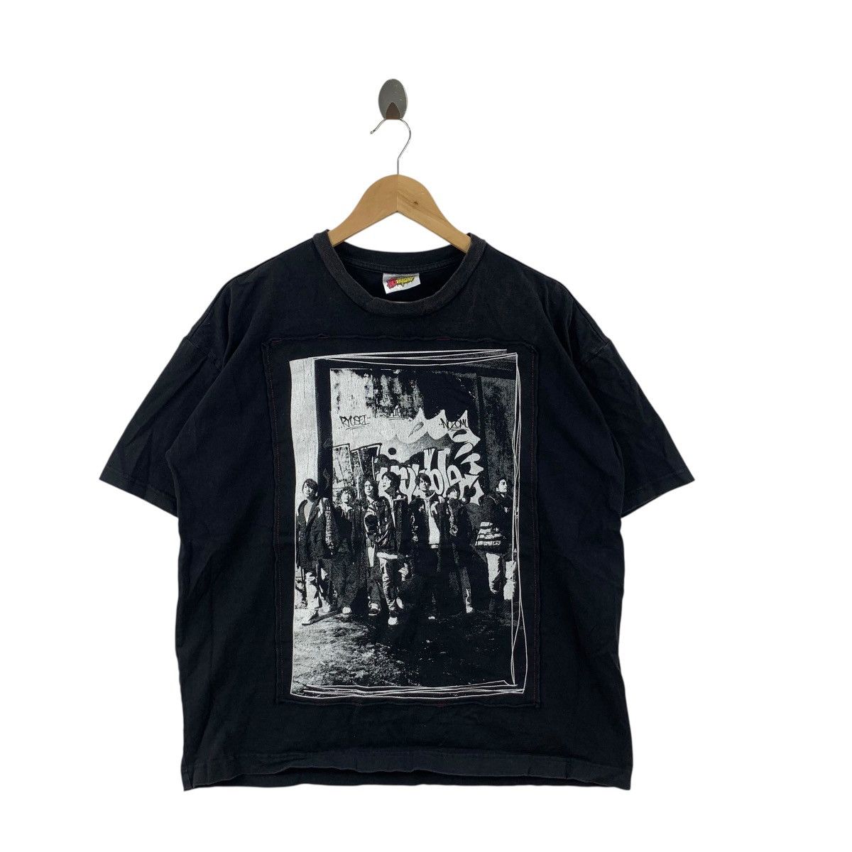 Other Hey! Say! JUMP 2022 Tour Graphic Band Japanese Pop Group S Size US L / EU 52-54 / 3 - 3 Thumbnail