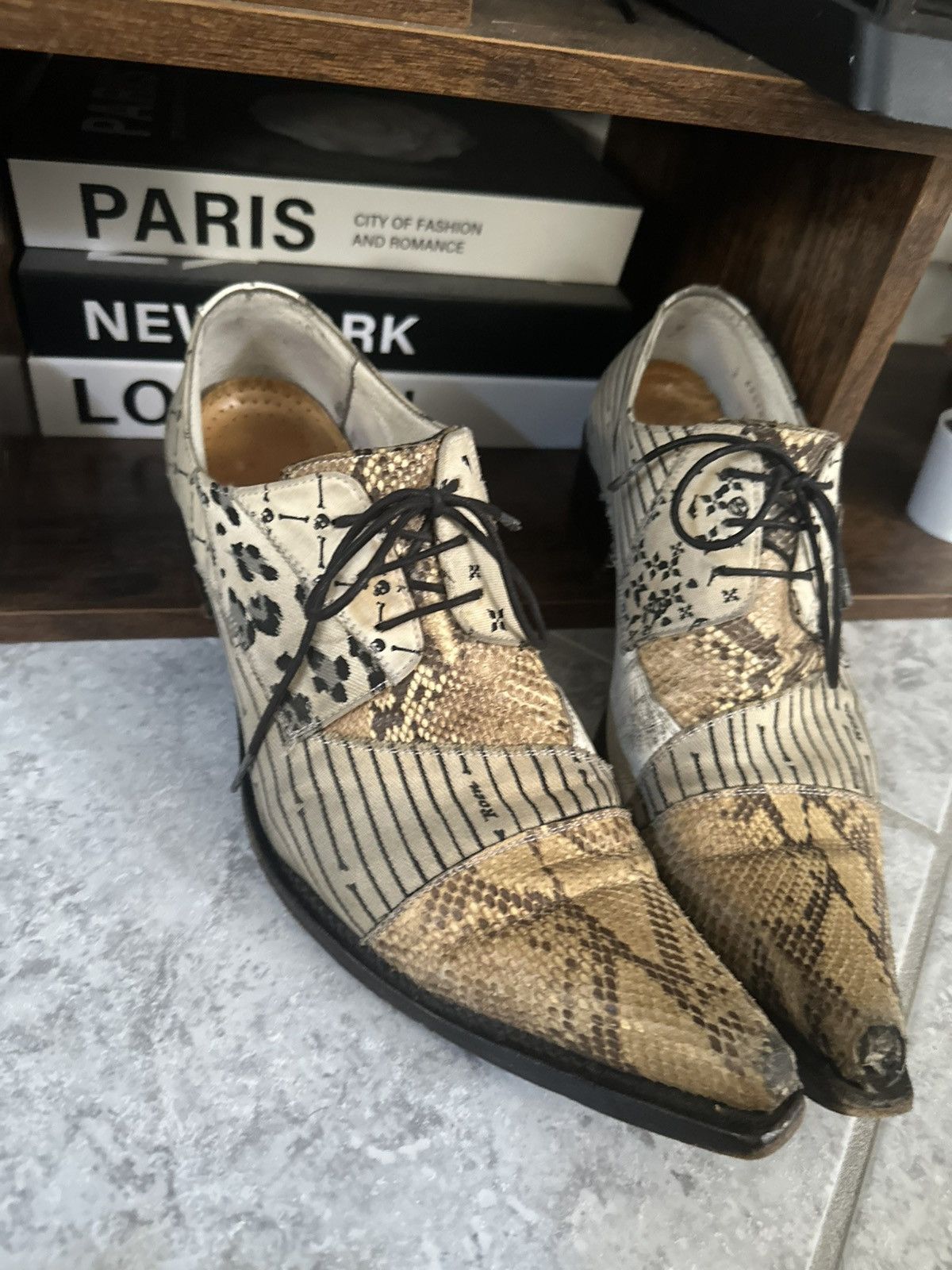 Yohji Yamamoto x Hiromu Takahara 2 tones shoes · About