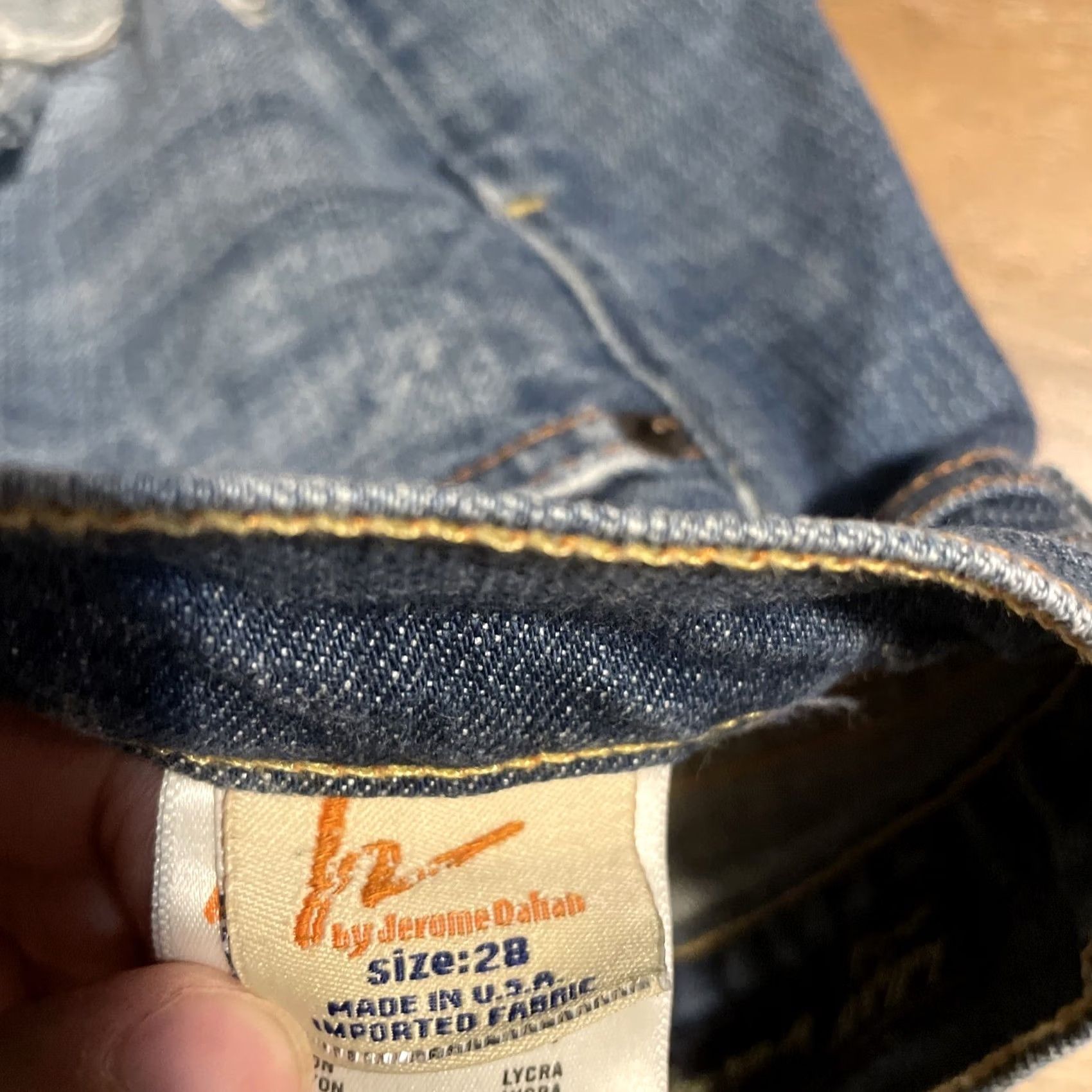 Citizens Of Humanity Citizen of Humanity Jeans Shorts Blue Low Waist Cropped Raw Hem Stretch Size 28 Women 90s Size 28" / US 6 / IT 42 - 6 Thumbnail