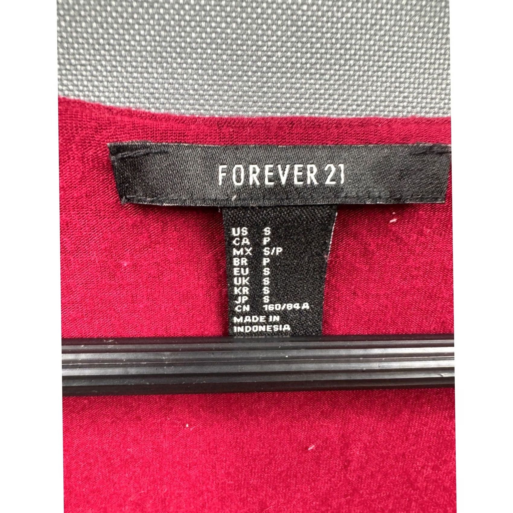 Forever 21 Forever 21 Red Lace Long Sleeve V-Neck Scalloped Bodycon Mini Dress Womens Small Size S / US 4 / IT 40 - 6 Thumbnail