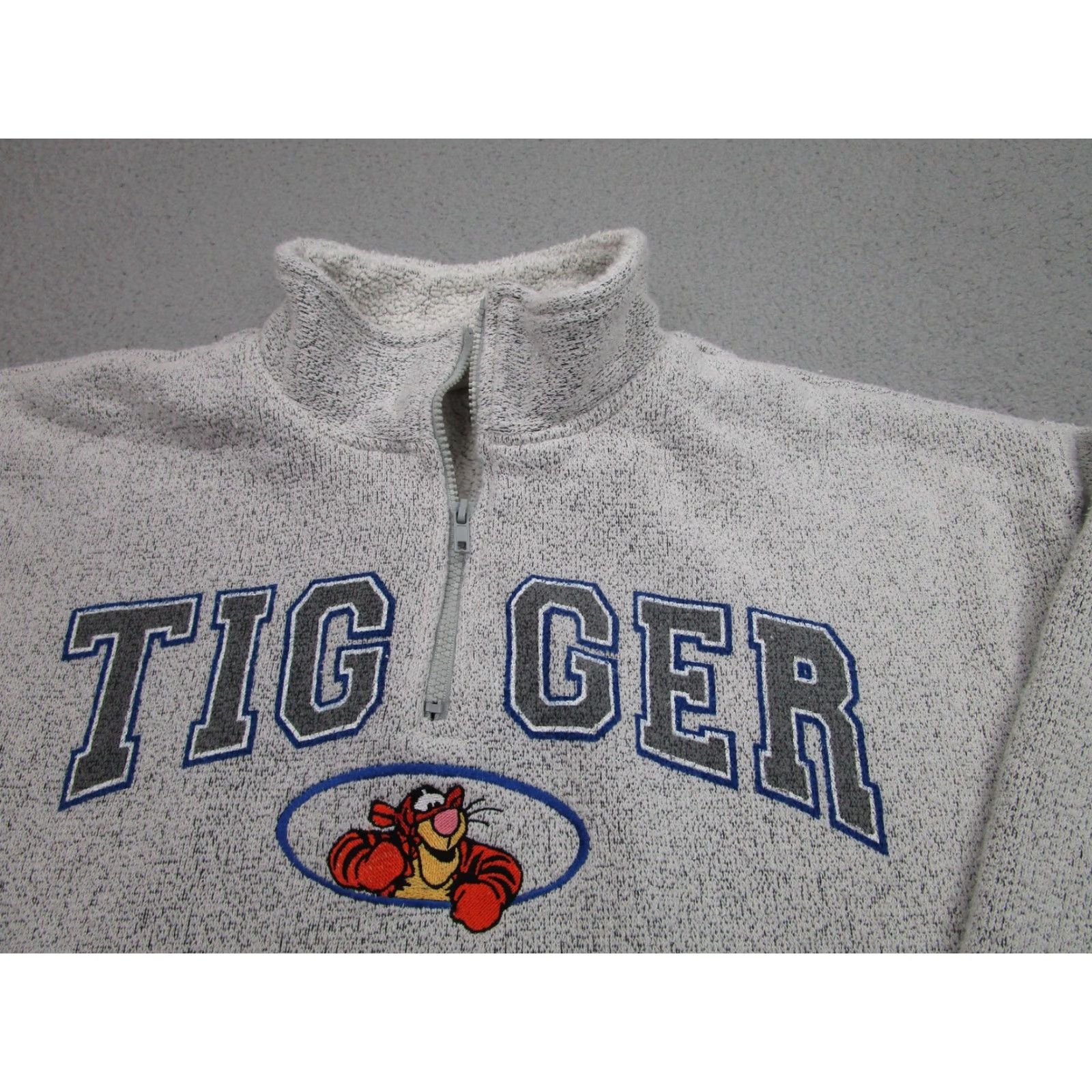 Disney VINTAGE The Disney Store Sweater Mens 2XL Gray Tigger 1/4 Zip Fleece Pullover USA Size US XXL / EU 58 / 5 - 2 Thumbnail