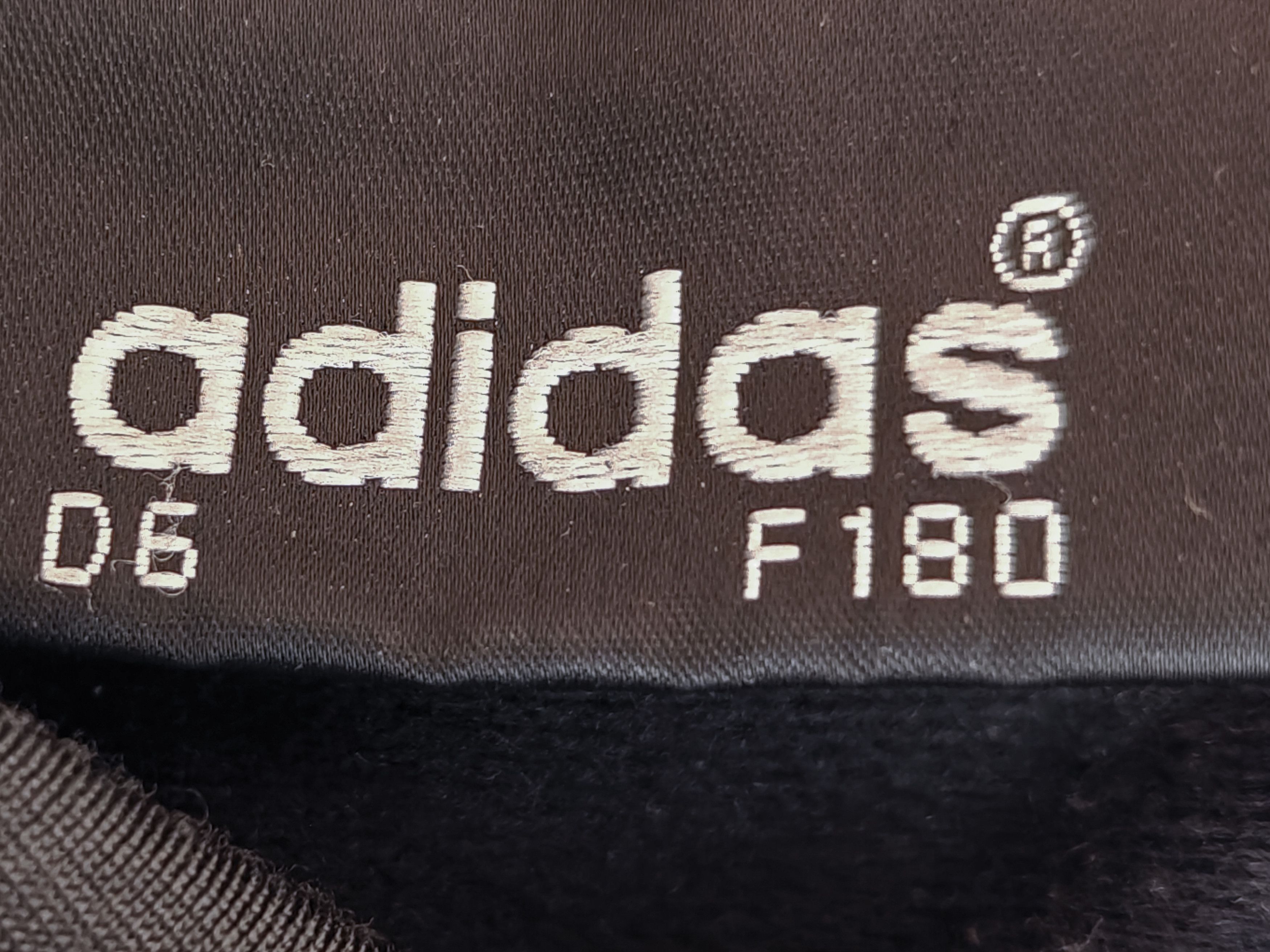 Adidas Vintage adidas Jacket – Y2K Retro Style Size US M / EU 48-50 / 2 - 10 Thumbnail