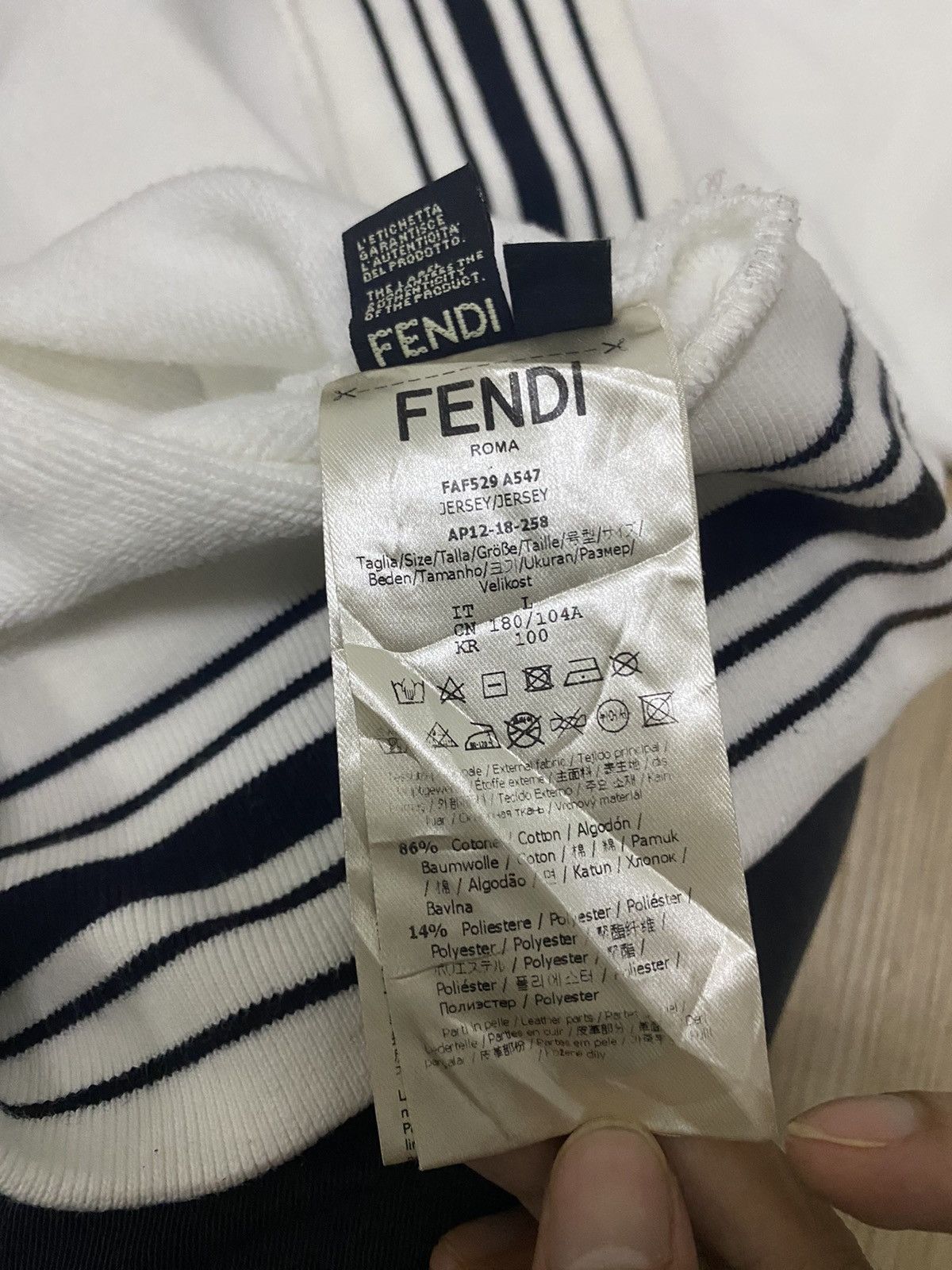 Fendi Fendi FF logo white sweatshirt Size US L / EU 52-54 / 3 - 12 Thumbnail