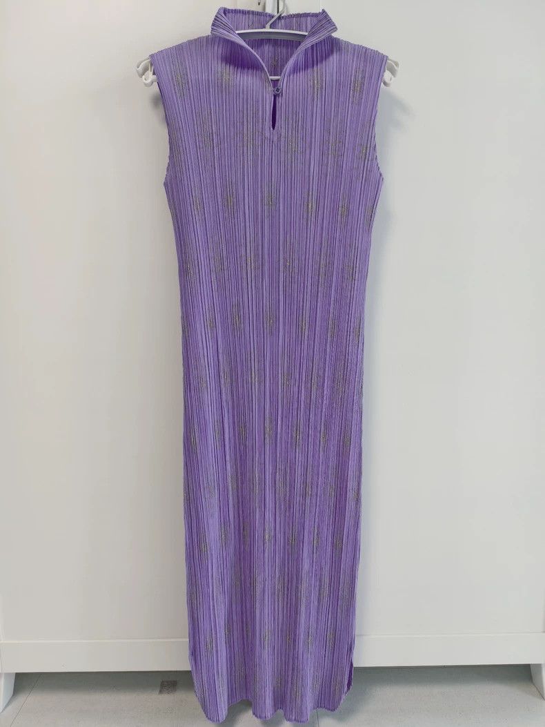 Issey Miyake Issey Miyake size:3 Purple pleated dress Size S / US 4 / IT 40 - 1 Thumbnail