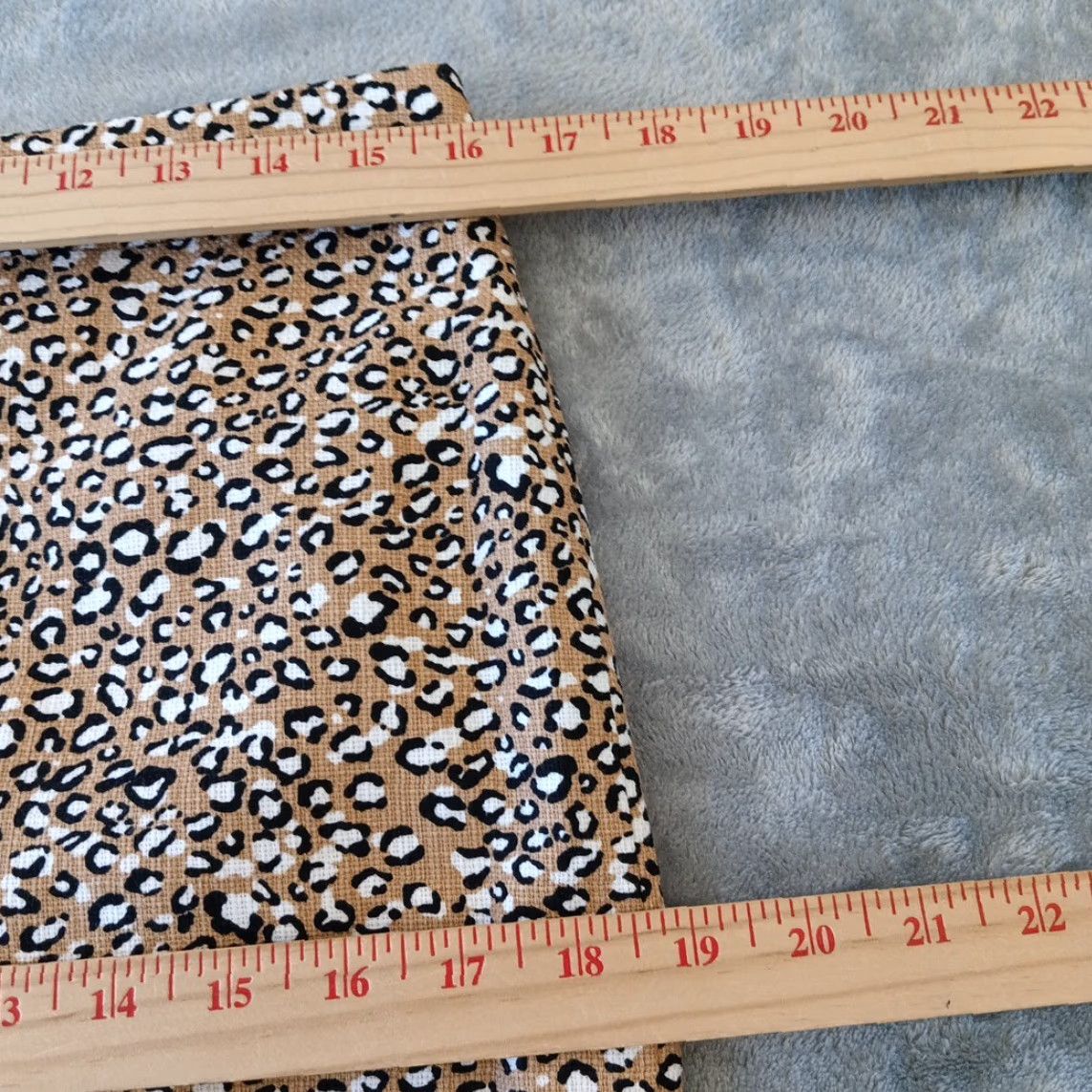 J.Crew J.CREW Skirt Knee Length Canvas Cotton Beige Animal Print Regular Size 6 Lined Slit Women High Searchability Size 28" / US 6 / IT 42 - 2 Thumbnail