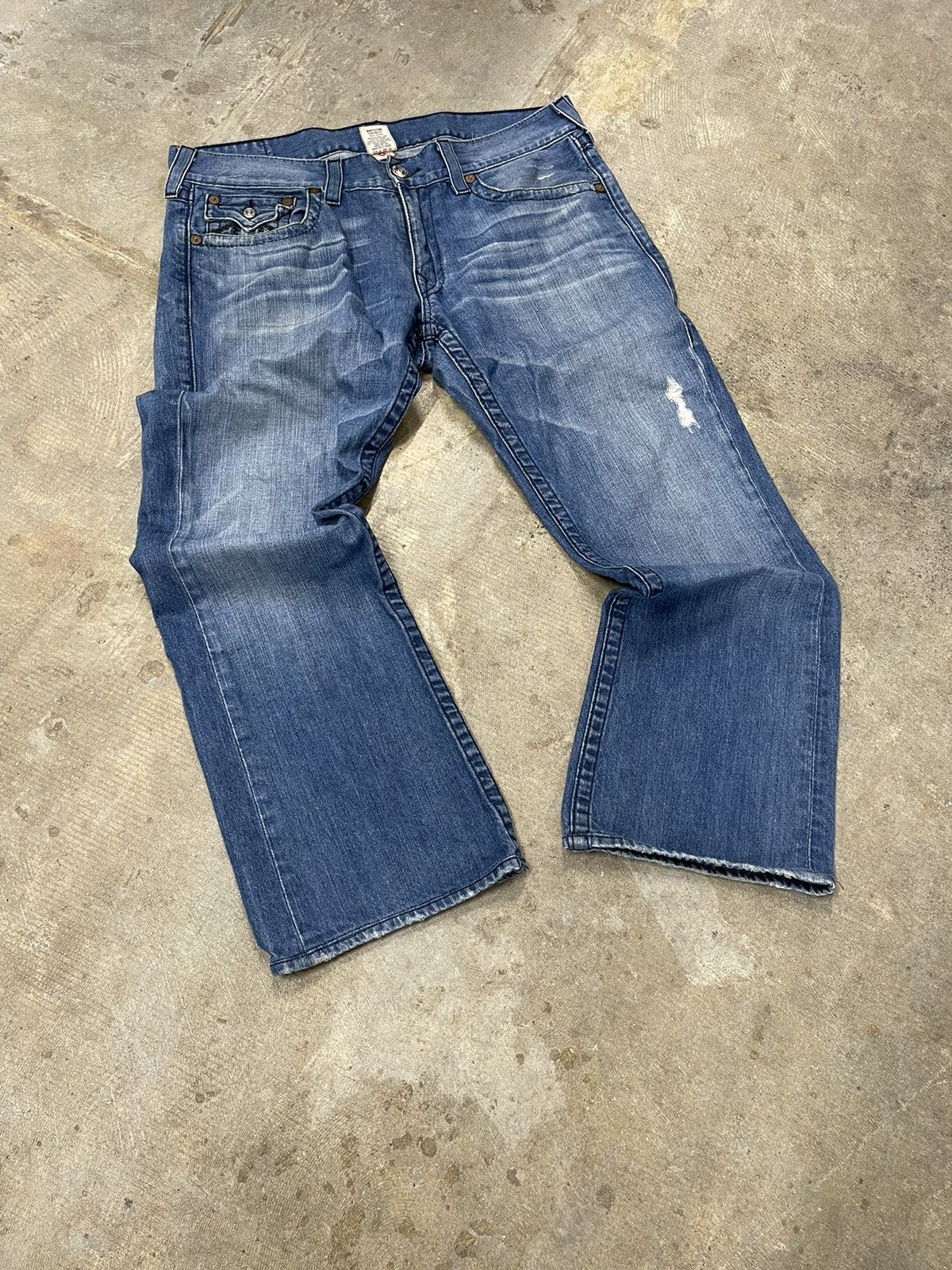 True Religion × Vintage Vintage Y2K True Religion Flared Light Wash Denim Size US 38 / EU 54 - 1 Thumbnail