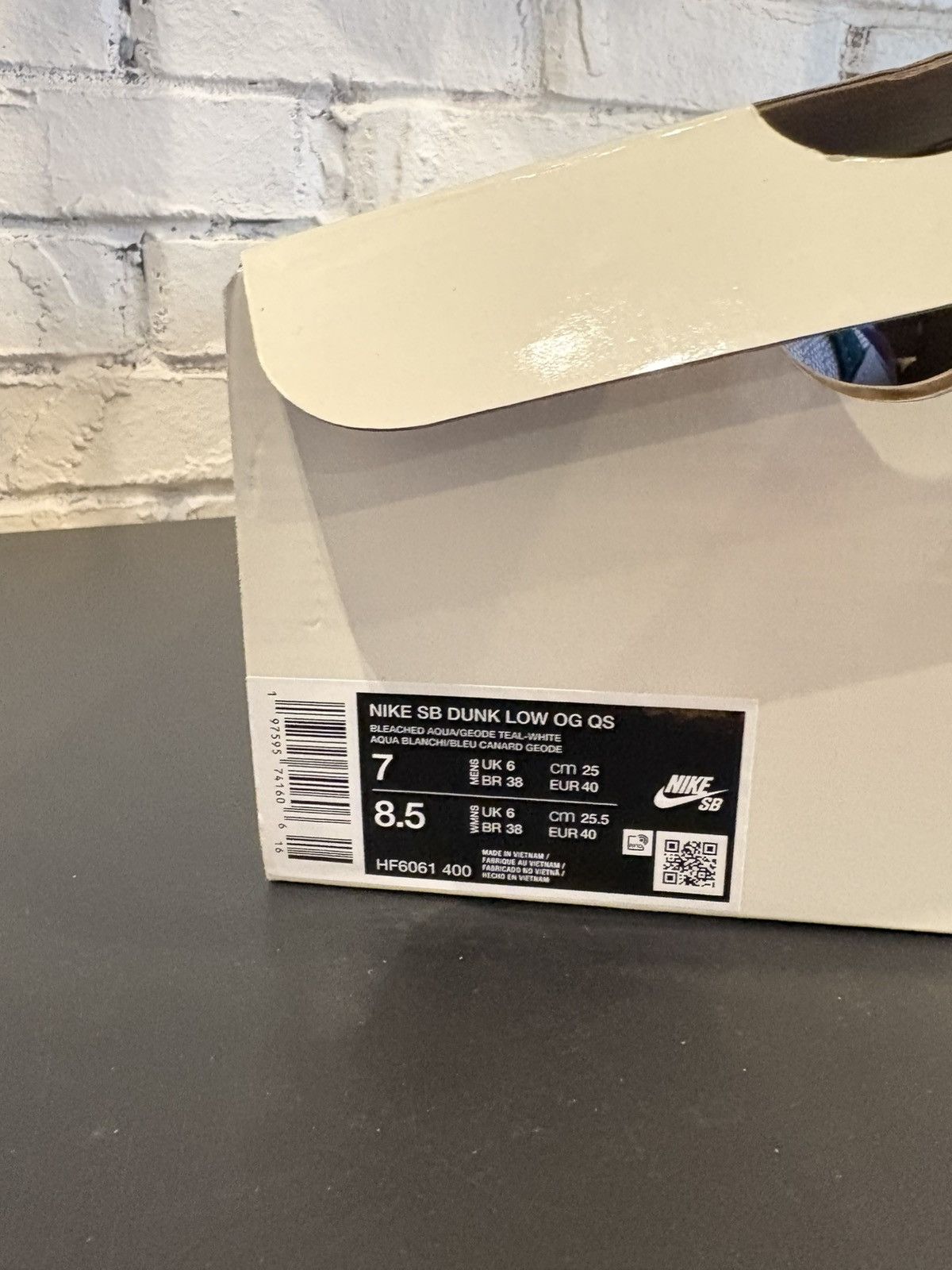 Nike SB SB Dunk Low Futura Laboratories Bleached Aqua CleanOG Size 7 Size US 7 / EU 40 - 6 Thumbnail