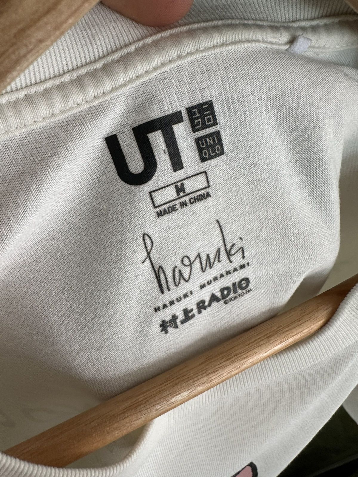 Japanese Brand × Uniqlo Haruki Murakami X Uniqlo T Shirt Size US M / EU 48-50 / 2 - 7 Thumbnail