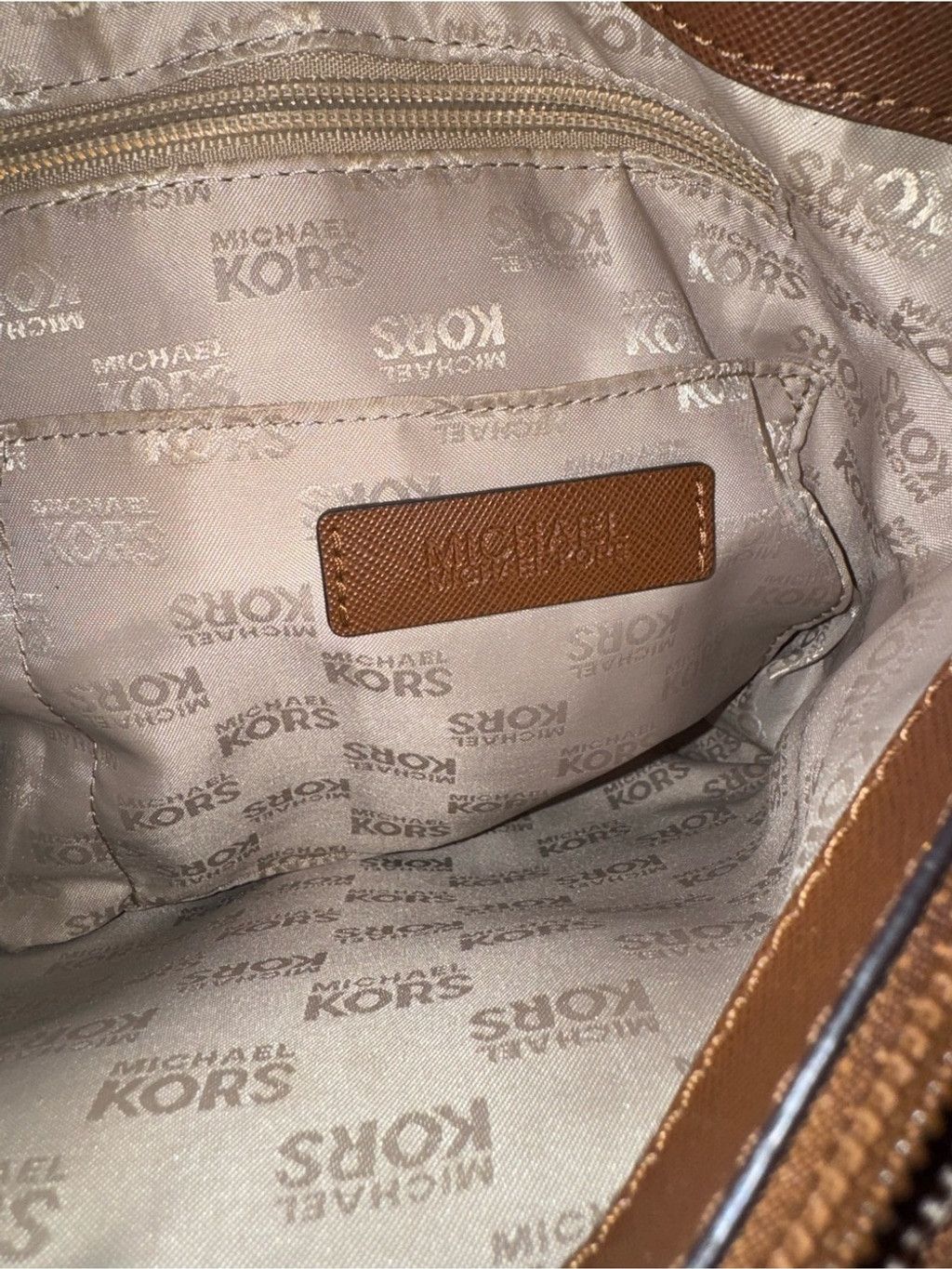 Michael Kors Michael Kors Jet Set Multifunction Tote Size ONE SIZE - 11 Thumbnail
