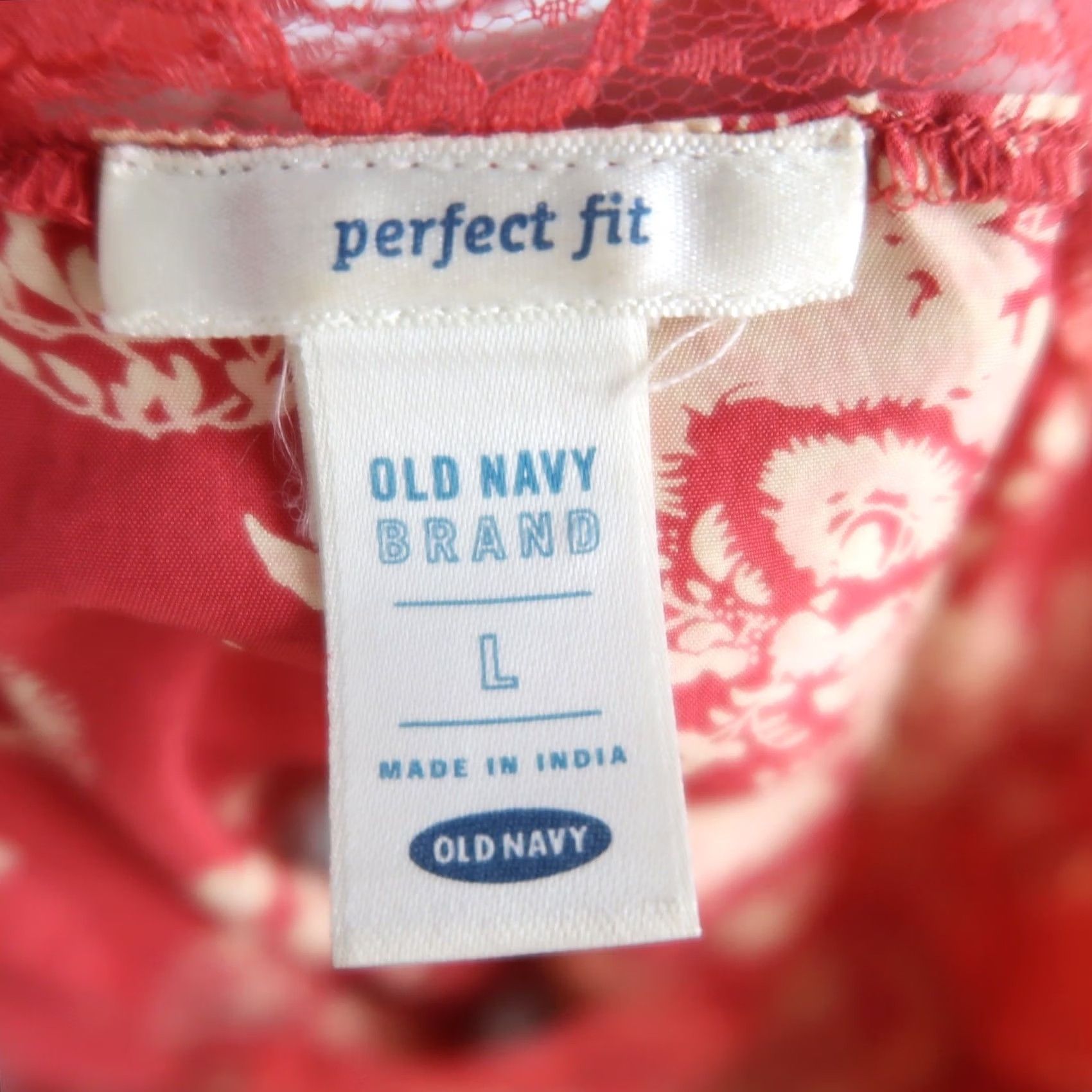 Old Navy VINTAGE Old Navy Floral Silk Camisole Tank Top L Women Sleeveless Bohemian 90s 00s Red Cream Pattern Casual Party/Cocktail Spring Summer Fall Size L / US 10 / IT 46 - 5 Thumbnail