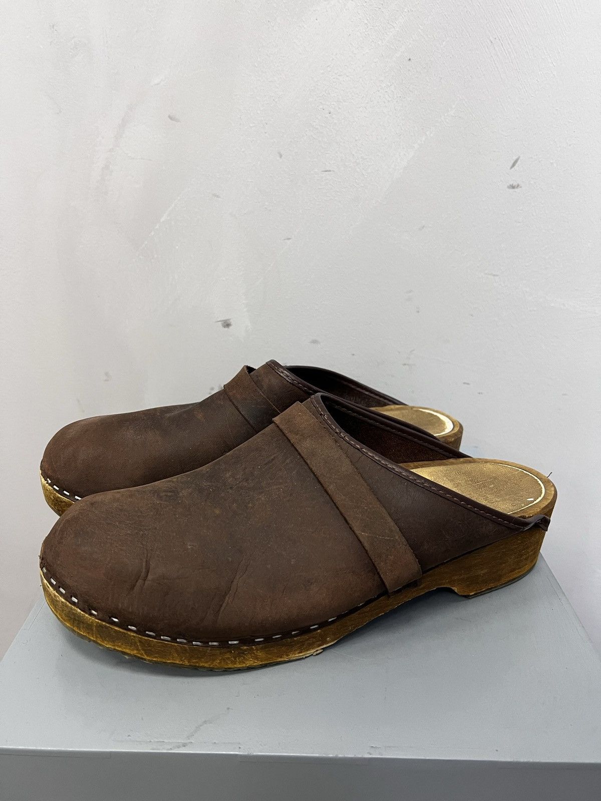Designer VINTAGE HAND MADE WOODEN HEEL AVANT GARDE BOOTS MULES 80s Size US 11.5 / EU 44-45 - 1 Thumbnail