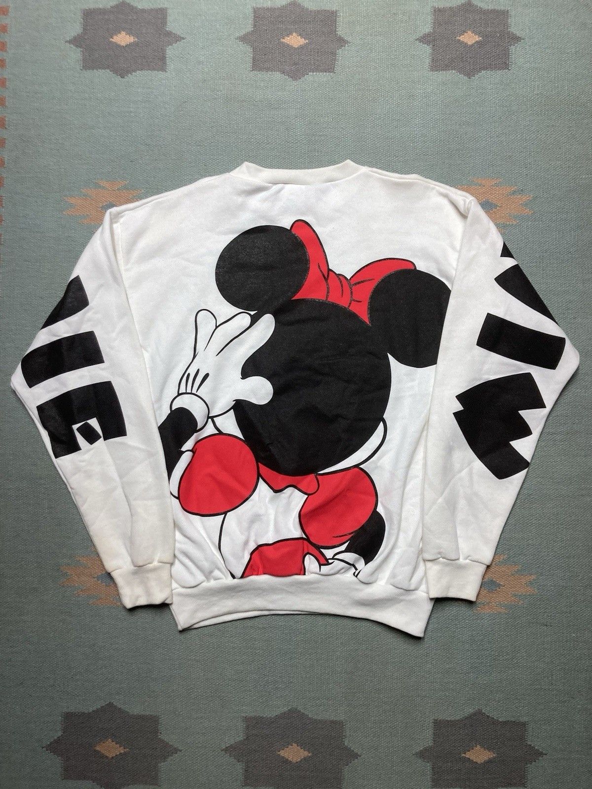 Disney × Vintage 90s sweatshirt Minnie Mouse spell out NWT DEADSTOCK large Size US L / EU 52-54 / 3 - 5 Thumbnail