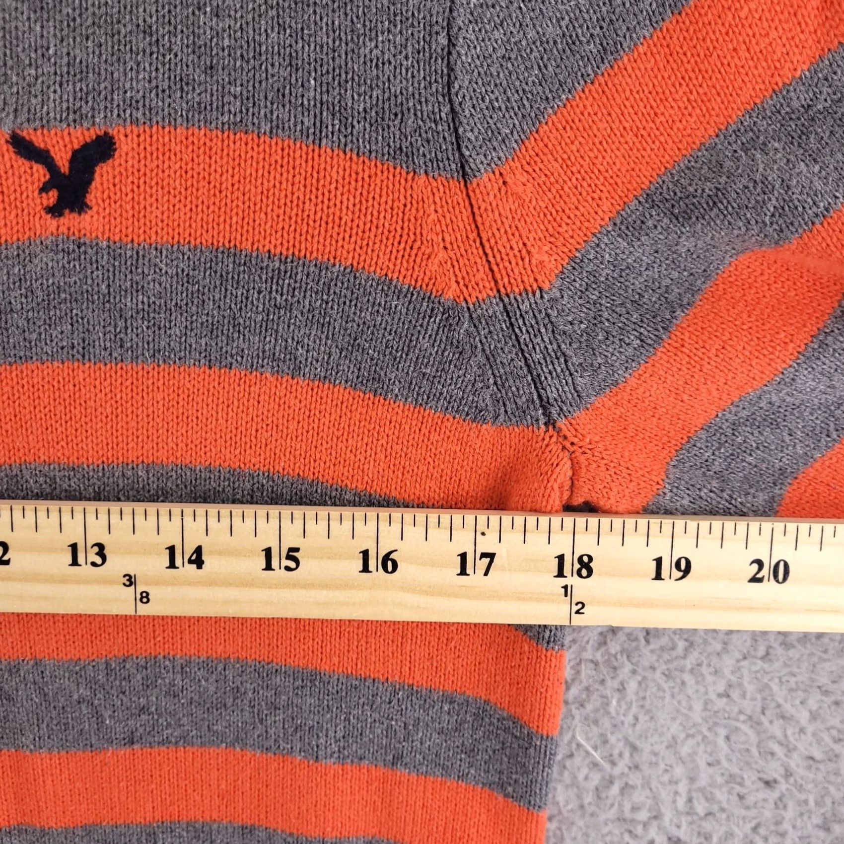 American Eagle Outfitters American Eagle Outfitters Sweatshirt? (Sweater) Knit Gray Orange Athletic Muscle Med? Size US M / EU 48-50 / 2 - 7 Thumbnail
