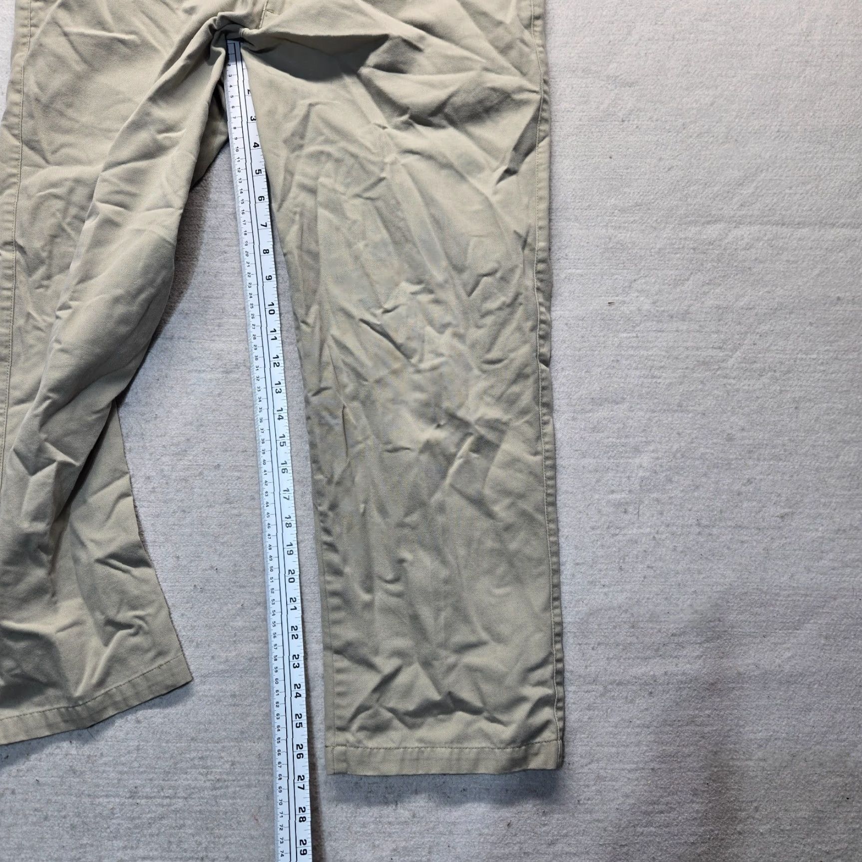 Vintage VINTAGE Puritan Khaki Chino Pants Men 36x29 Beige Cotton Polyester Belt Loops Pleated Front Zip Regular Rise 10-12" Mid 36 Inseam 29" Adult Mens Pants Size US 36 / EU 52 - 6 Thumbnail
